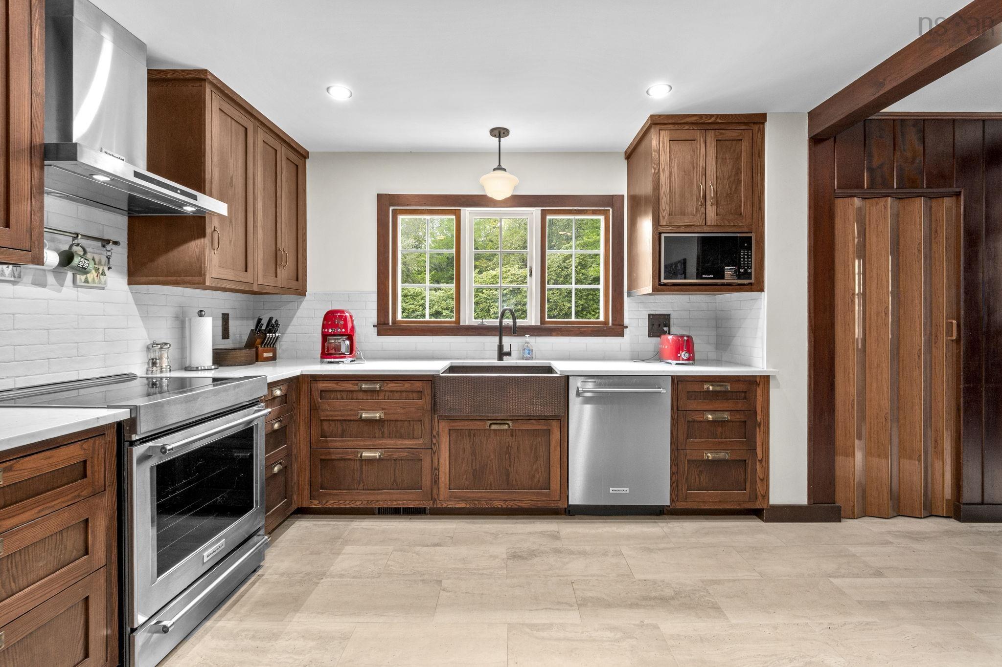 $1,300,000.00: 23 Golf Links Road, Bedford