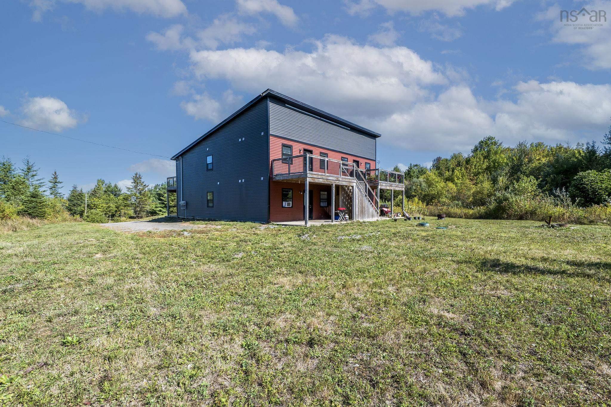 $1,050,000.00: 26-28 Raspberry Lane, Currys Corner