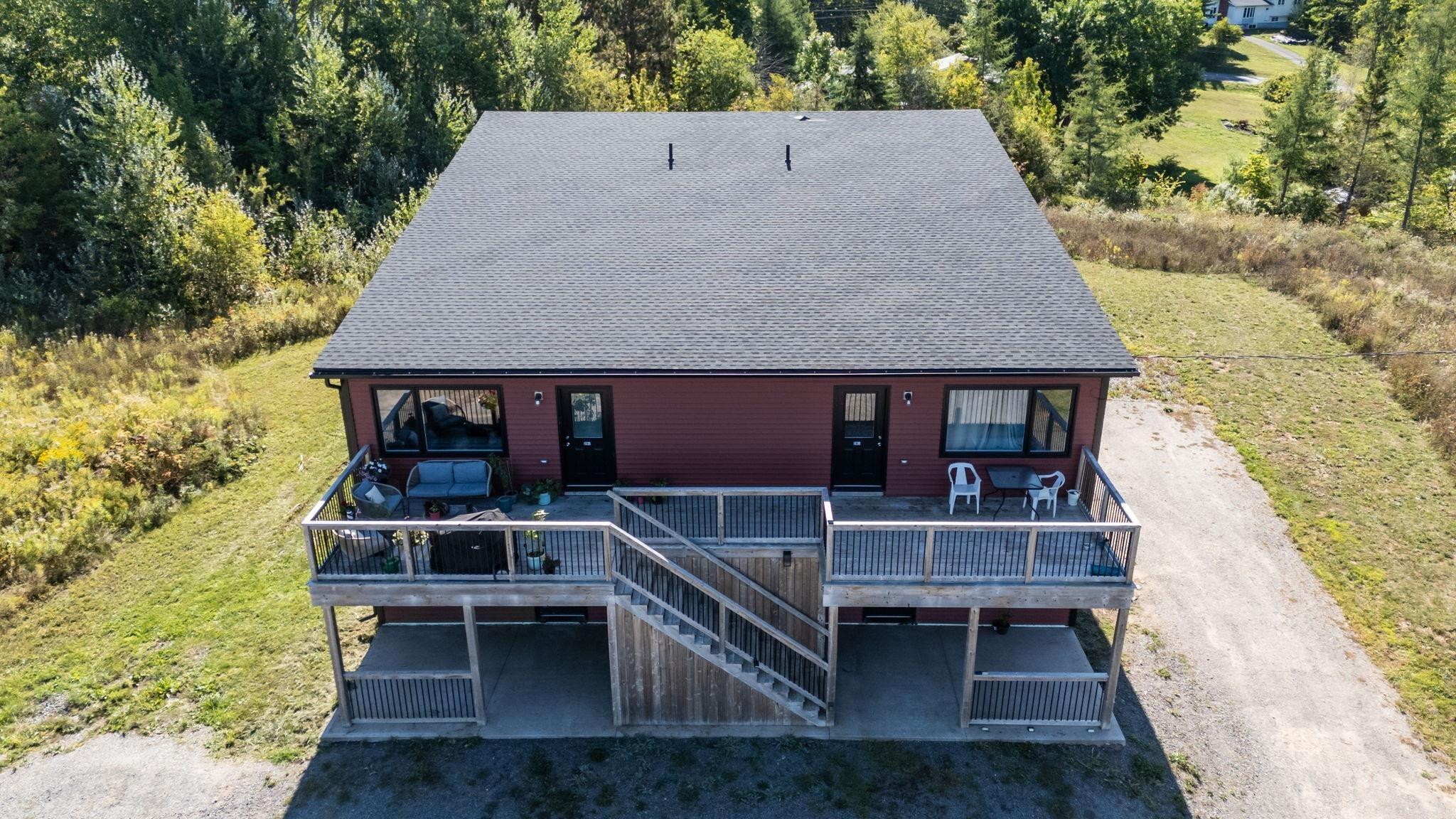 $1,050,000.00: 26-28 Raspberry Lane, Currys Corner