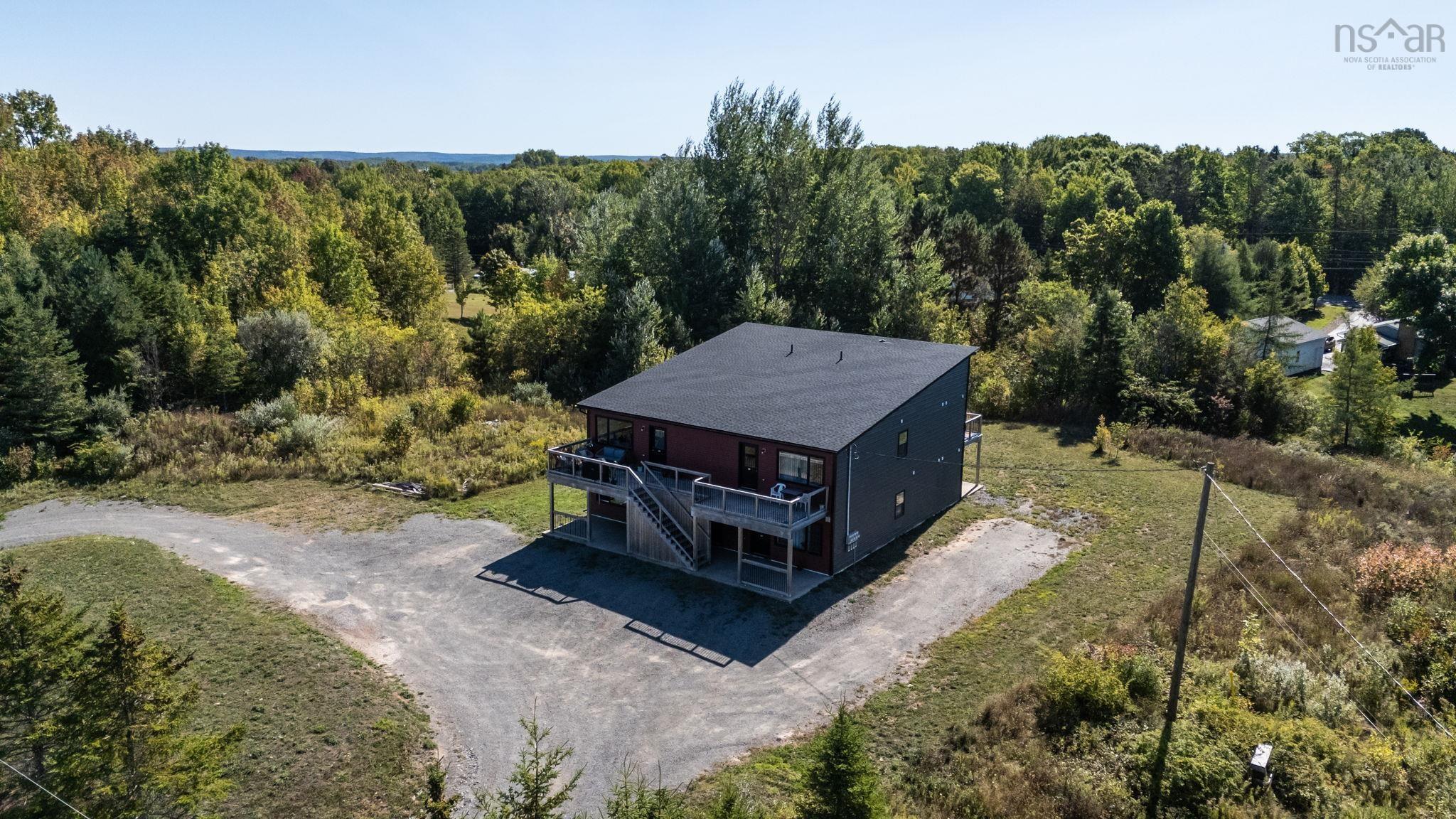 $1,050,000.00: 26-28 Raspberry Lane, Currys Corner