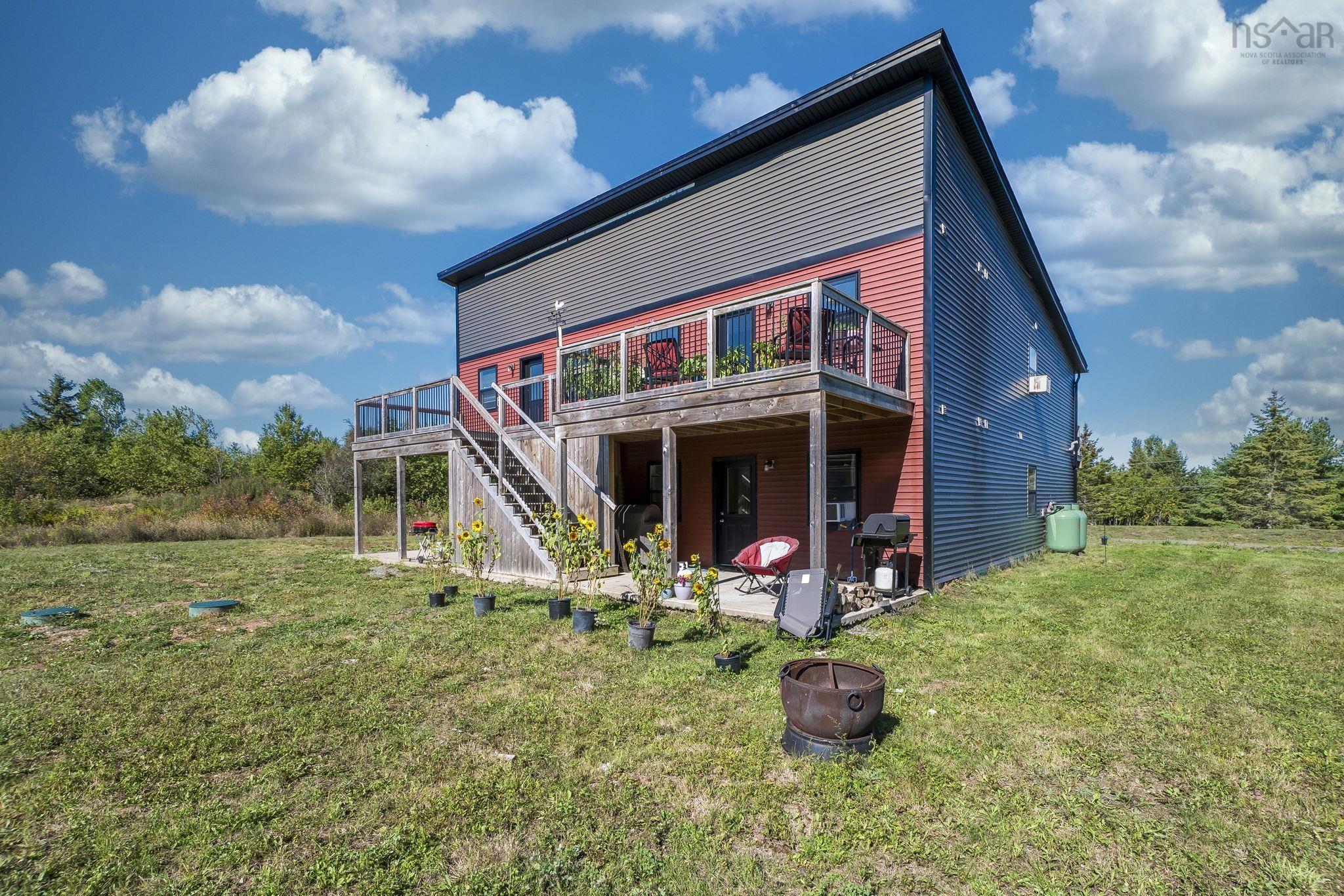 $1,050,000.00: 26-28 Raspberry Lane, Currys Corner