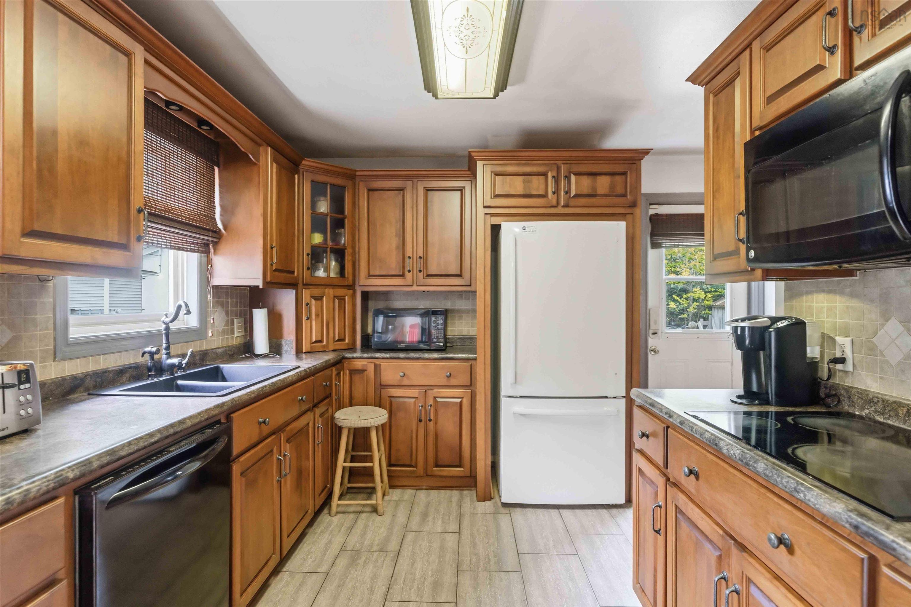 $339,000.00: 1460 Hampton Mountain Road, Hampton