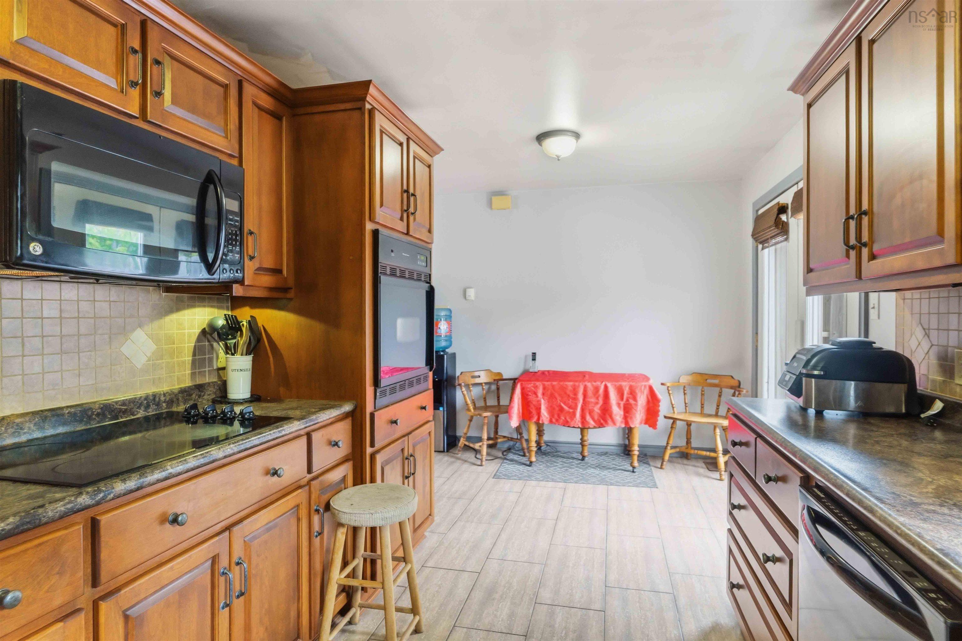 $339,000.00: 1460 Hampton Mountain Road, Hampton