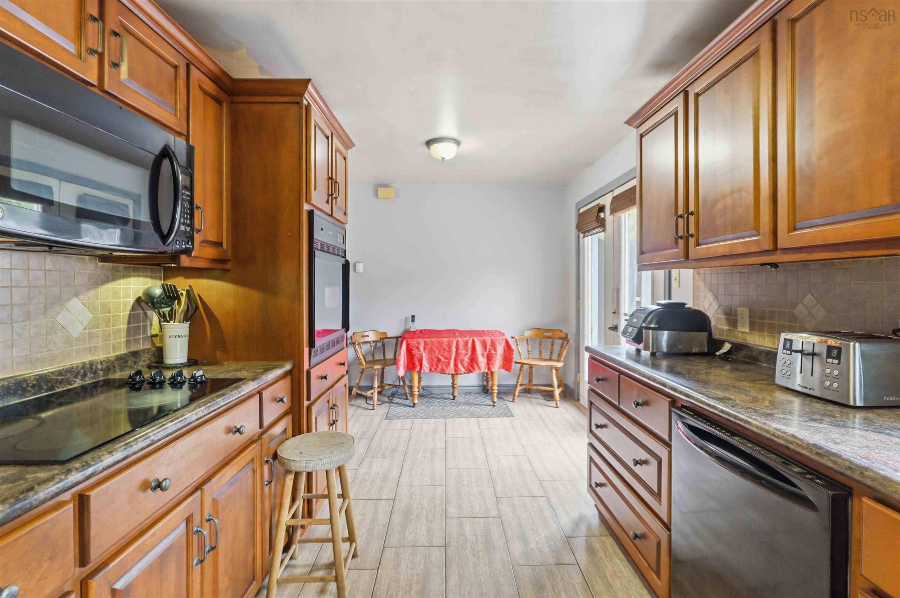 $339,000.00: 1460 Hampton Mountain Road, Hampton