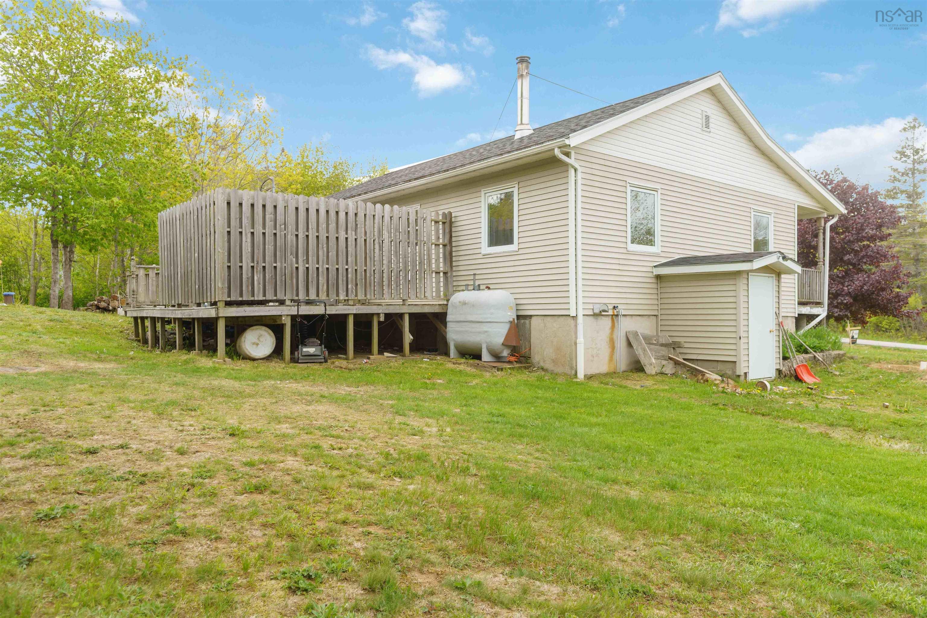 $339,000.00: 1460 Hampton Mountain Road, Hampton