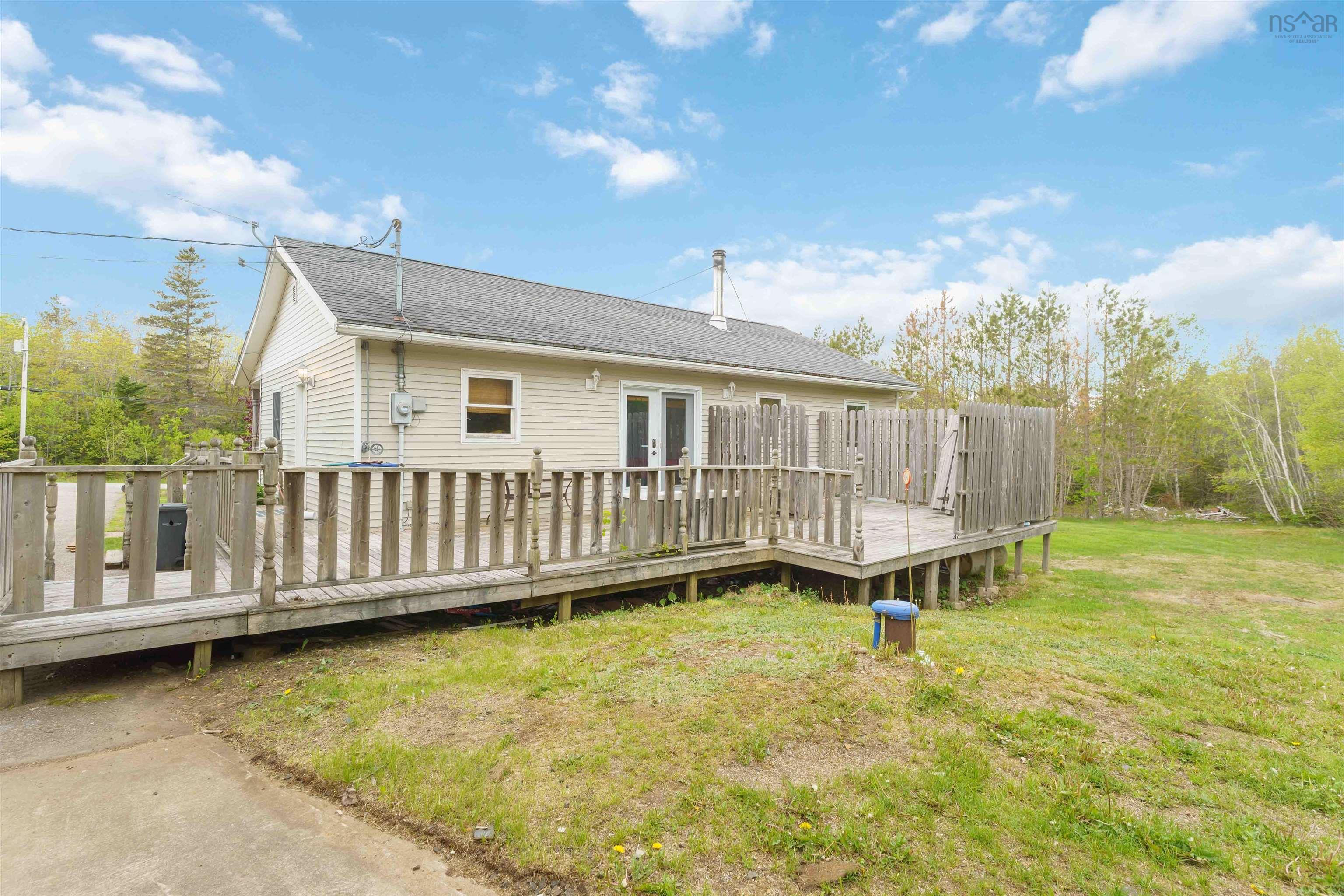 $339,000.00: 1460 Hampton Mountain Road, Hampton