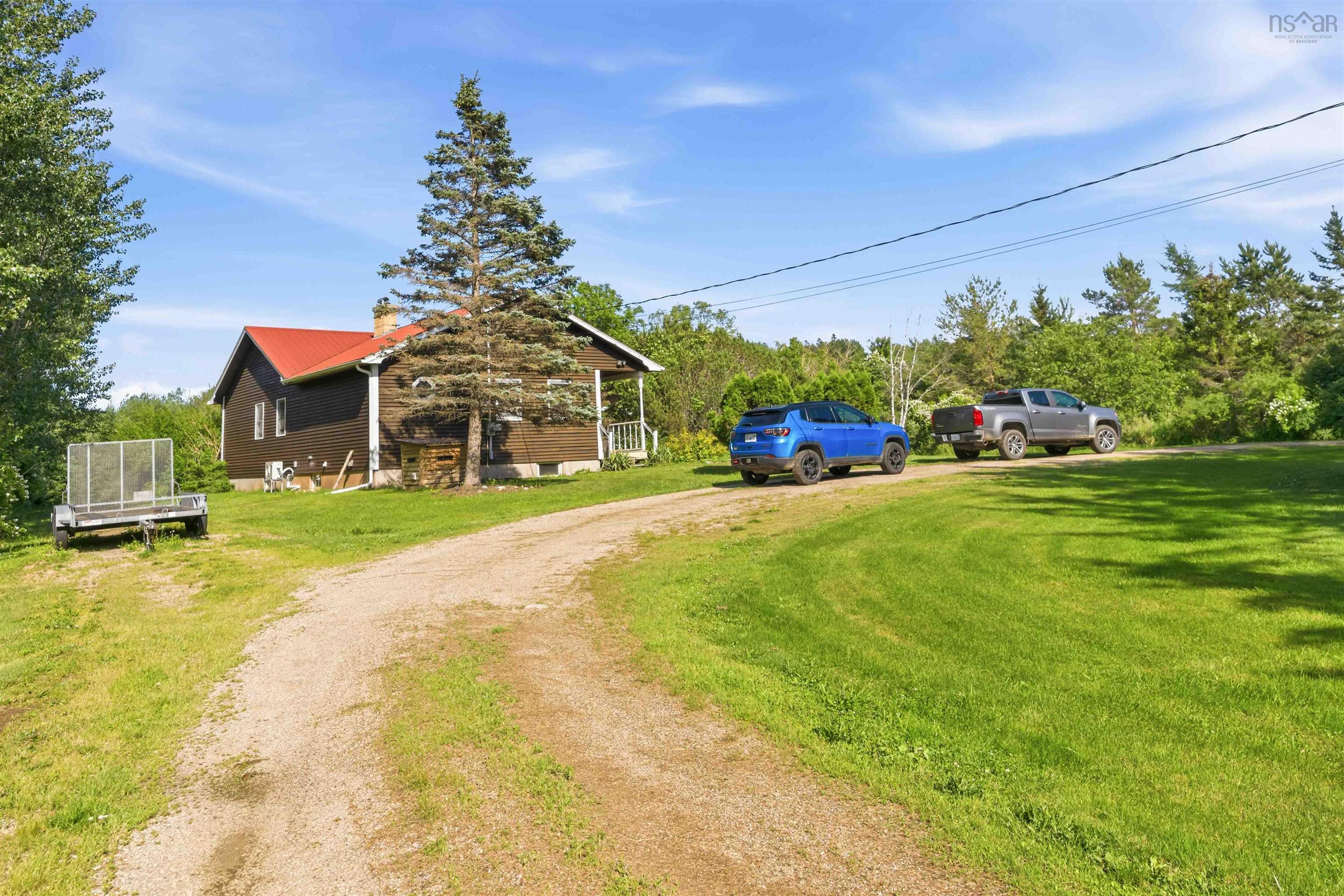 $425,000.00: 4468 Highway 201, Carleton Corner
