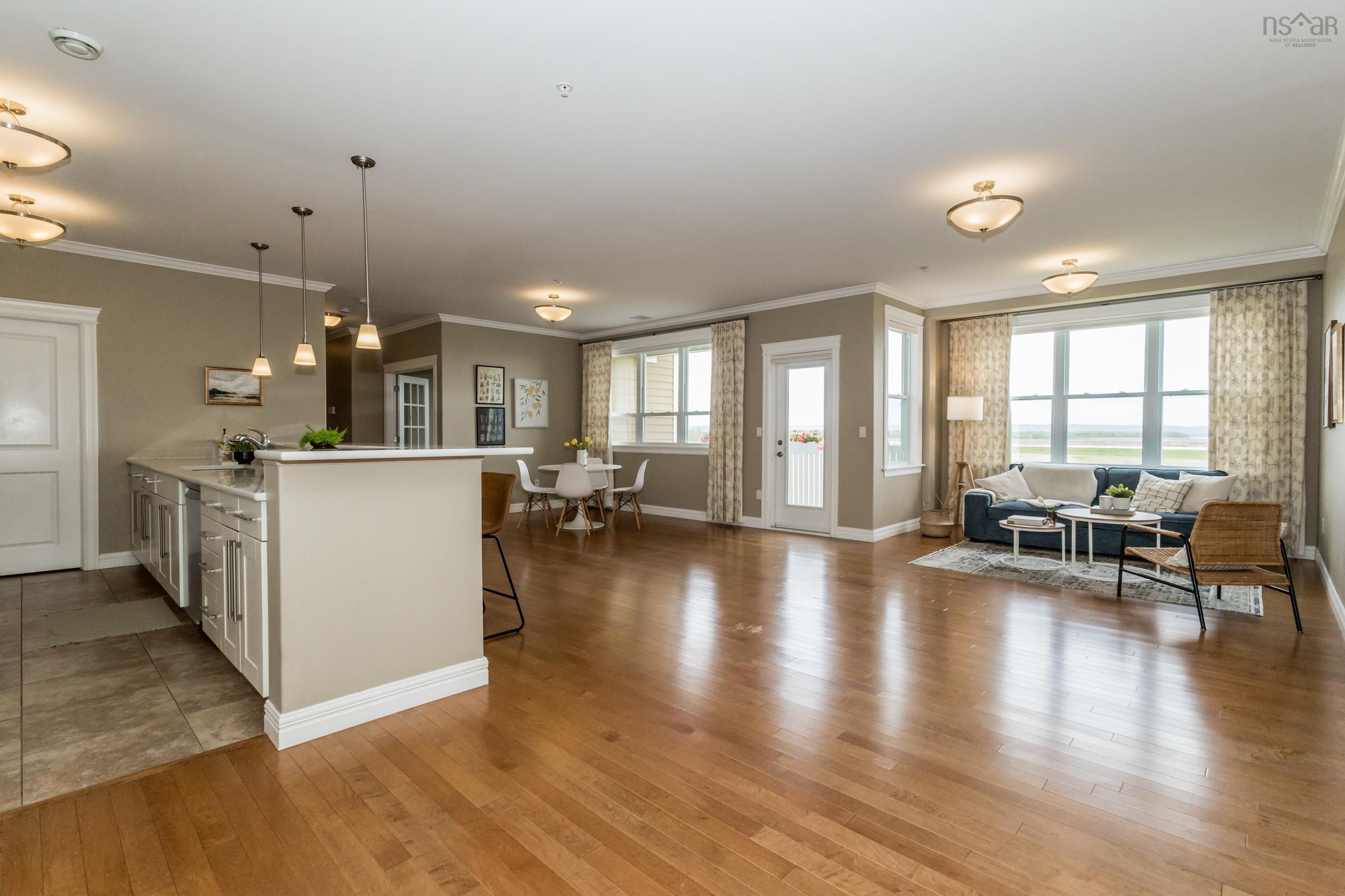 $724,900.00: 313 24 Harbourside Drive, Wolfville
