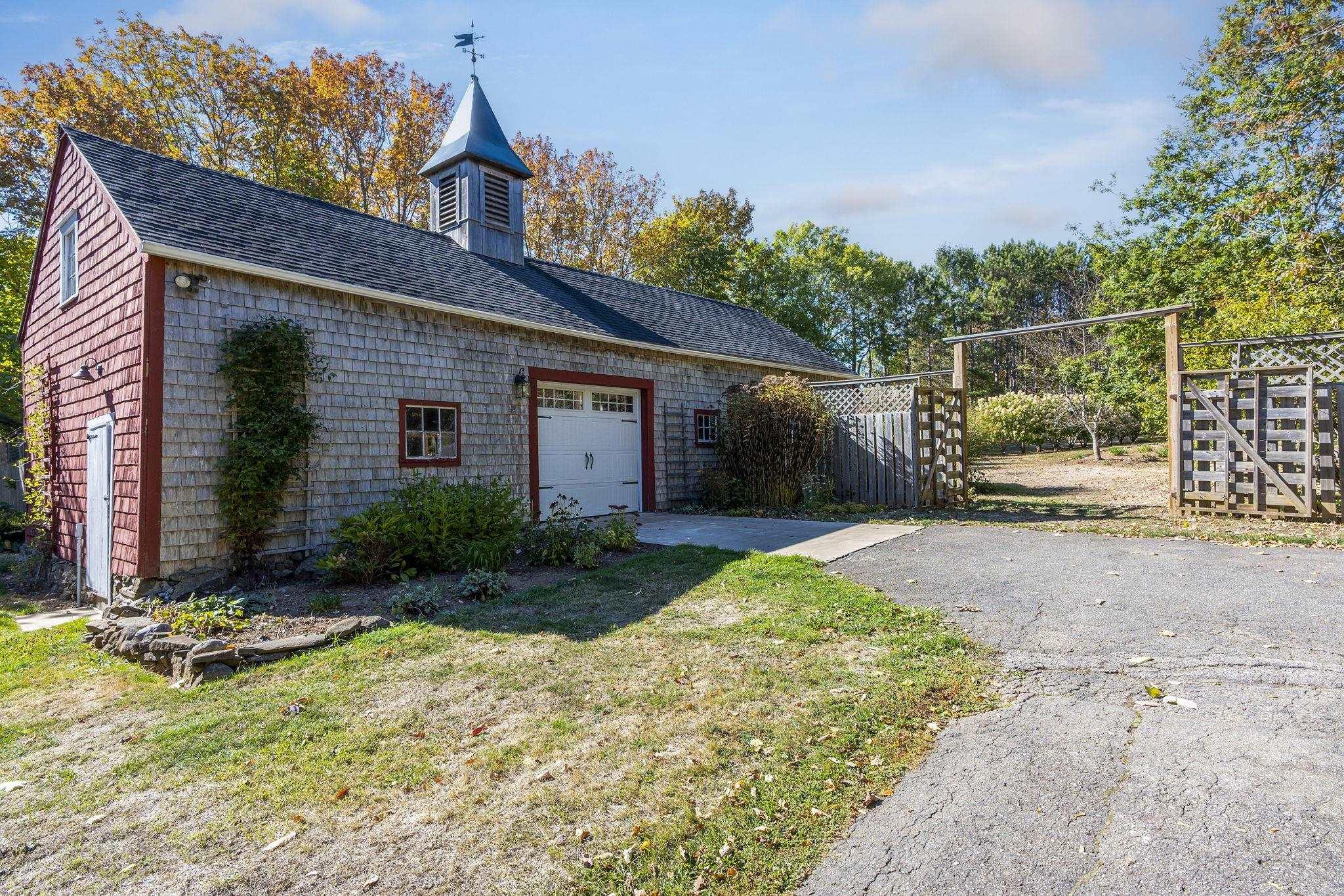 $599,000.00: 5315 Granville Road, Granville Ferry