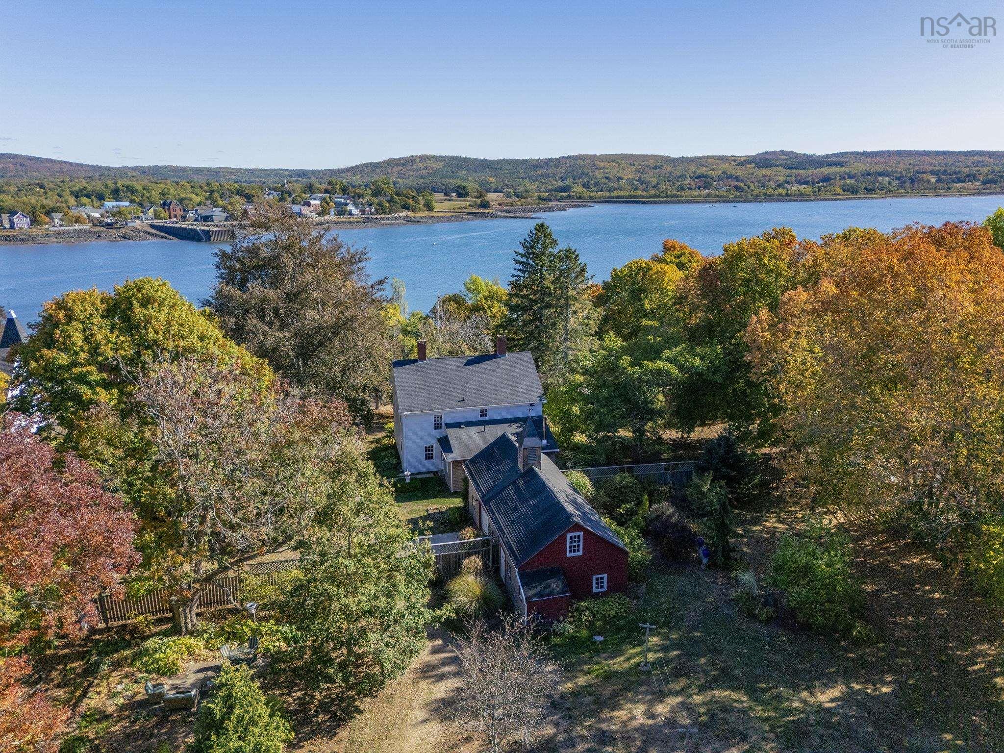 $599,000.00: 5315 Granville Road, Granville Ferry