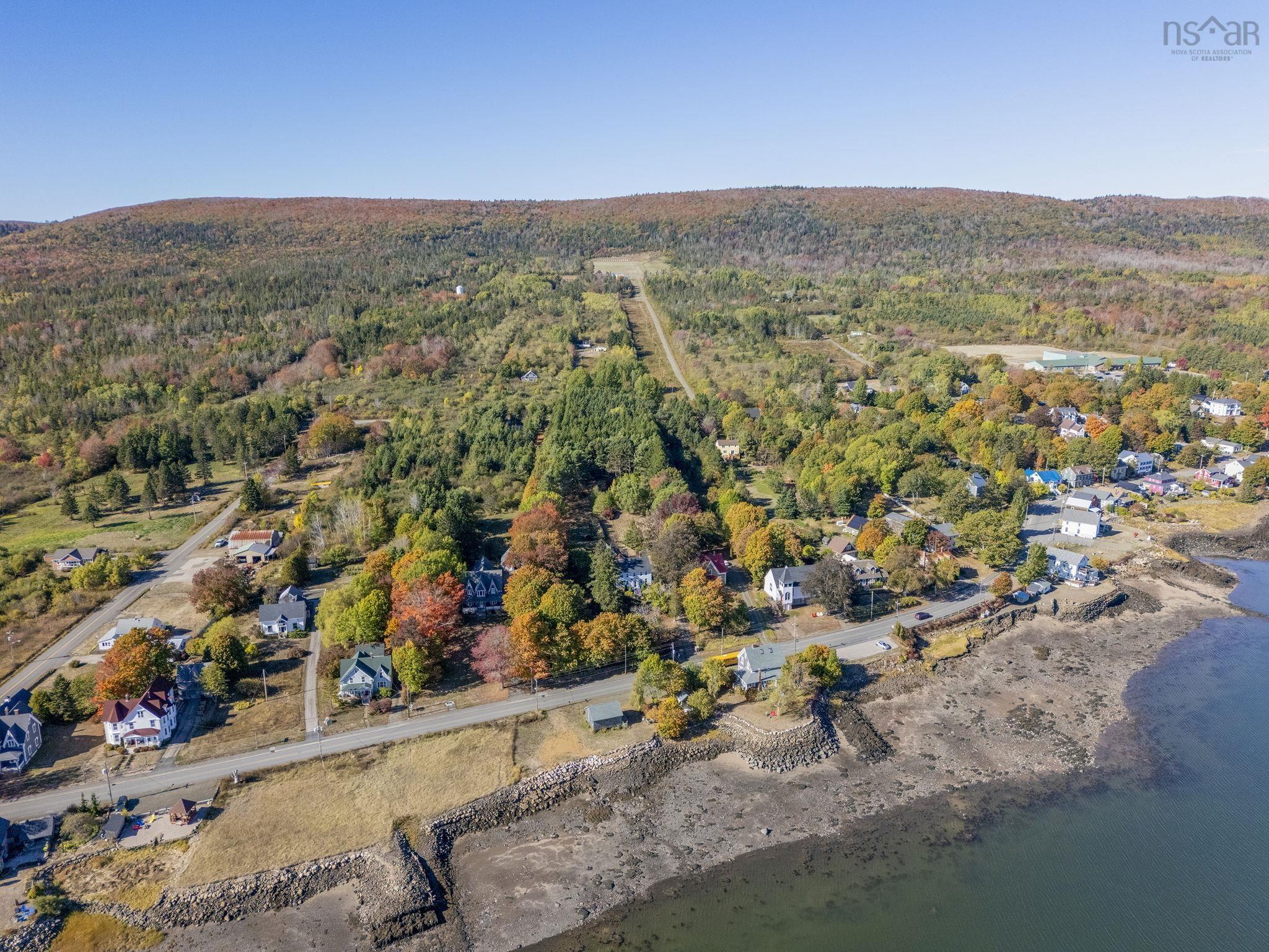$599,000.00: 5315 Granville Road, Granville Ferry