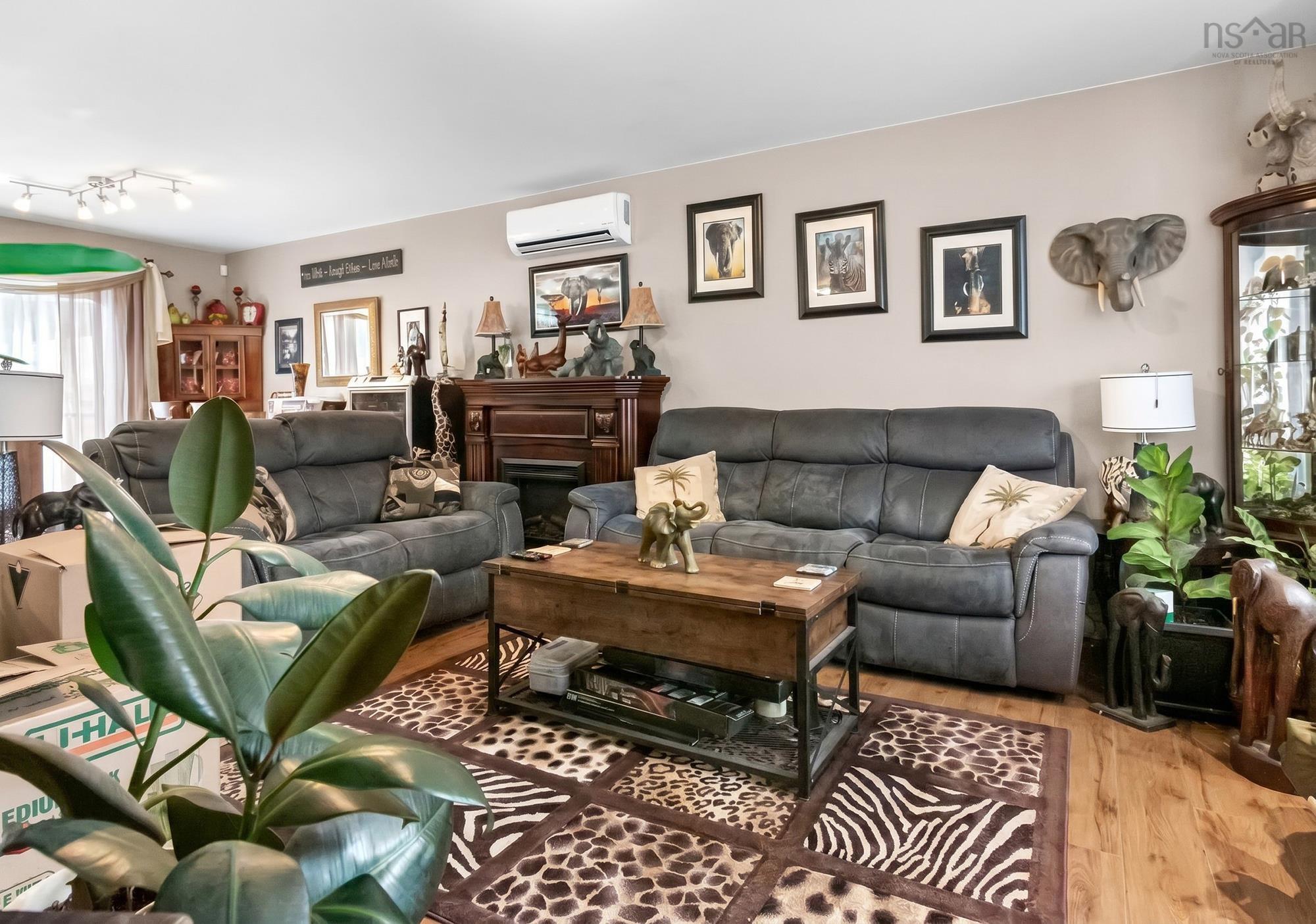 22 Hillcrest Avenue, Lower Sackville, NS (MLS 202613237)