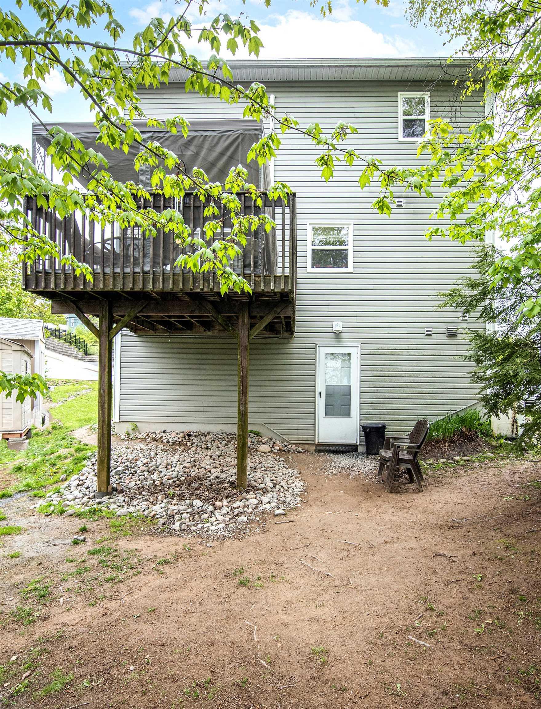 22 Hillcrest Avenue, Lower Sackville, NS (MLS 202613237)