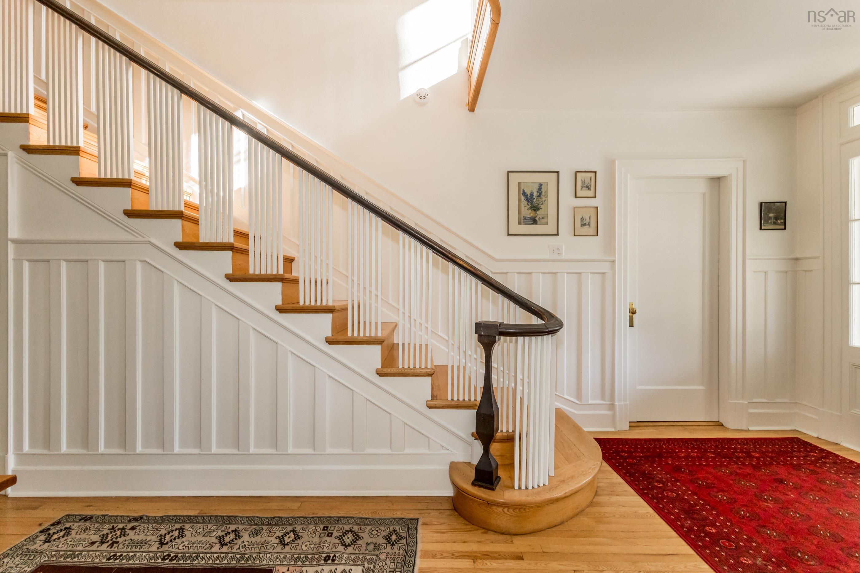 $1,085,000.00: 12 Linden Avenue, Wolfville