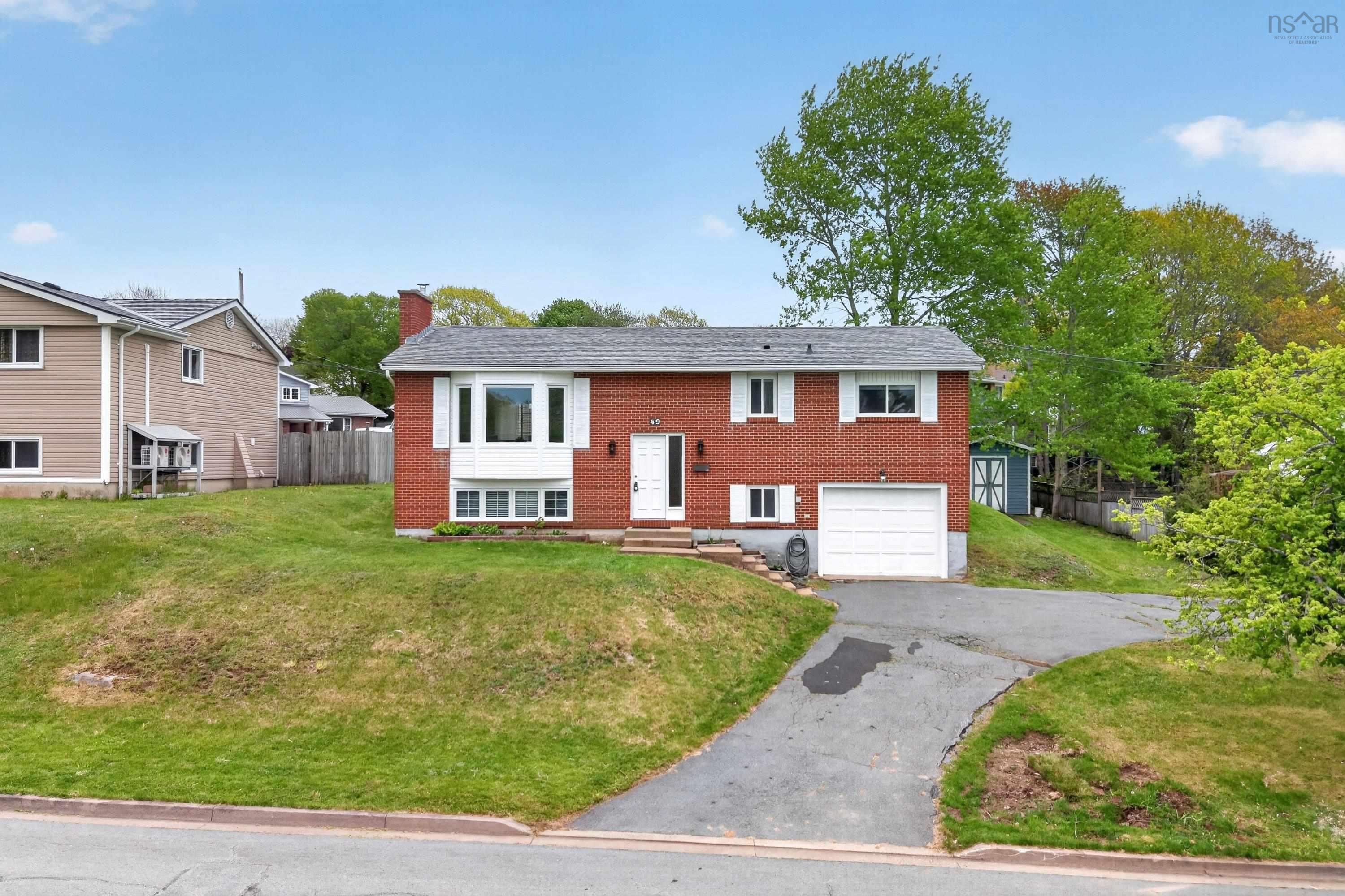 $575,000.00: 49 Gourok Avenue, Dartmouth