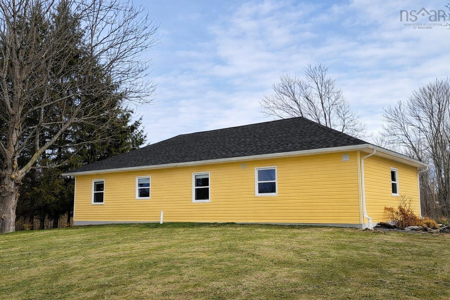 $549,900.00: 4269 Highway 14, Windsor Forks