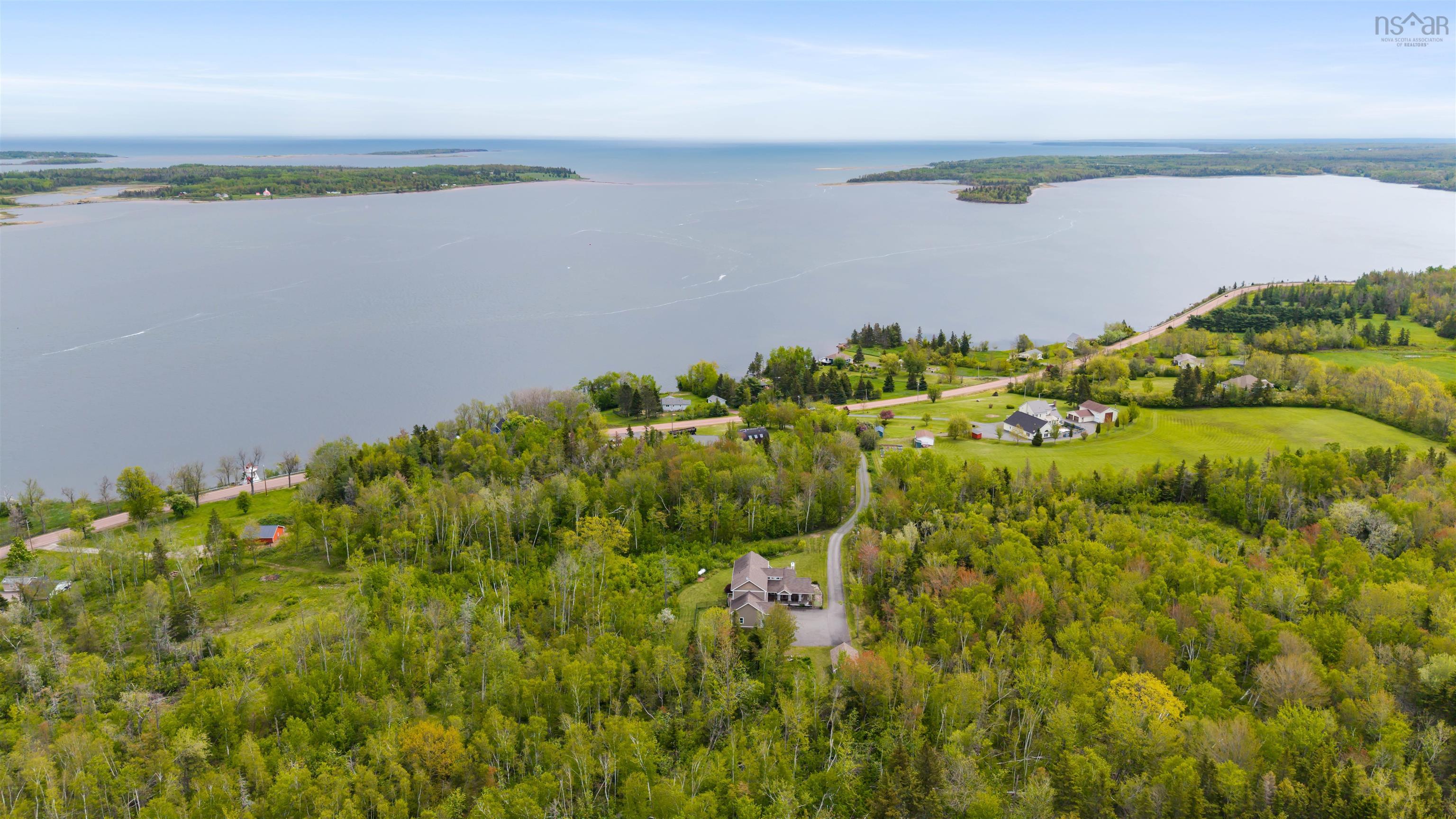 $930,000.00: 14120 HIGHWAY 6, Wallace