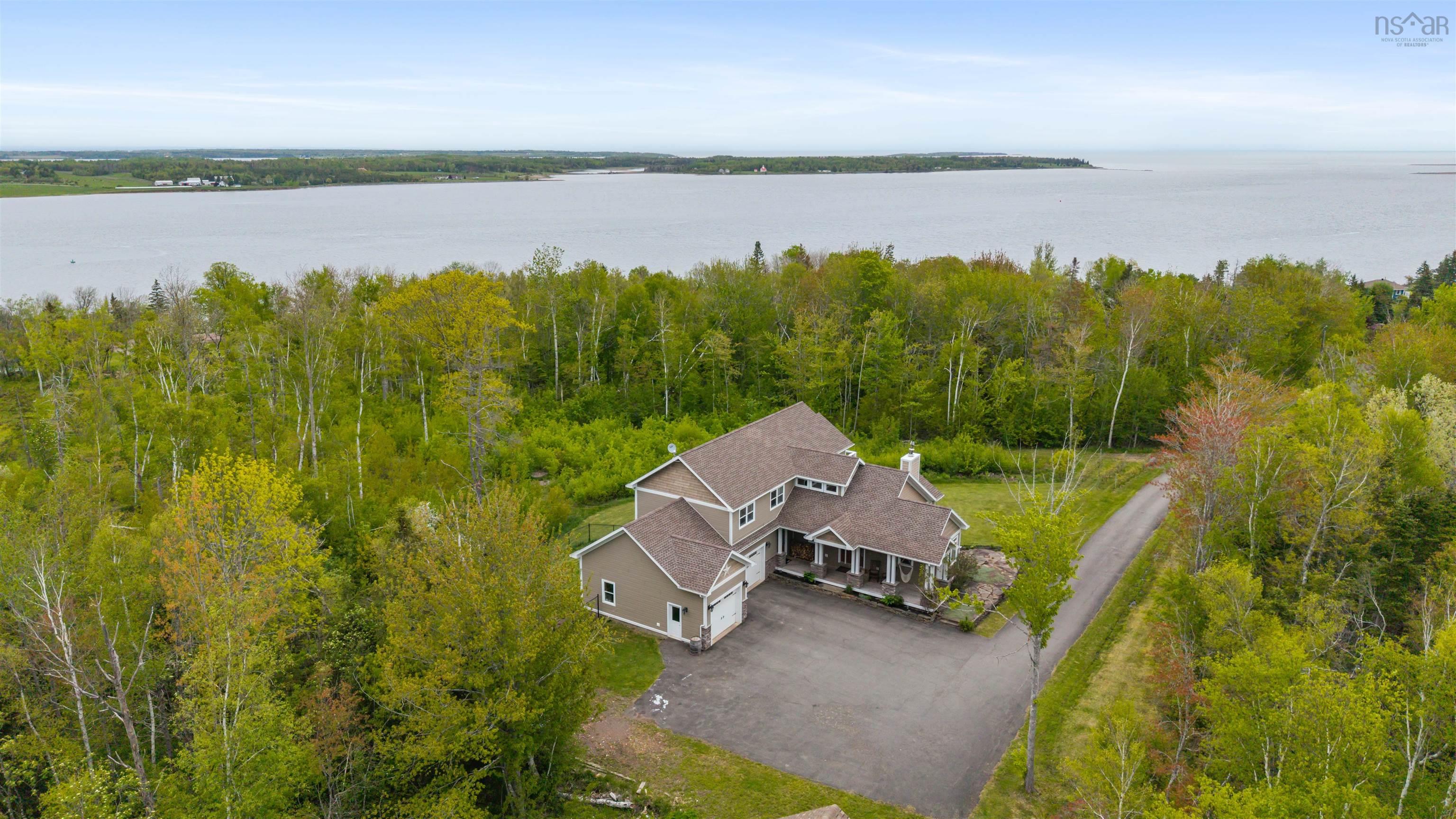 $930,000.00: 14120 HIGHWAY 6, Wallace