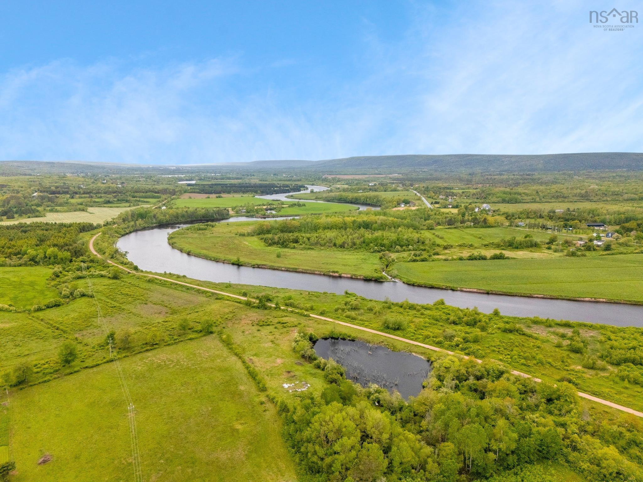 $685,000.00: 4035 Highway 201, Carleton Corner