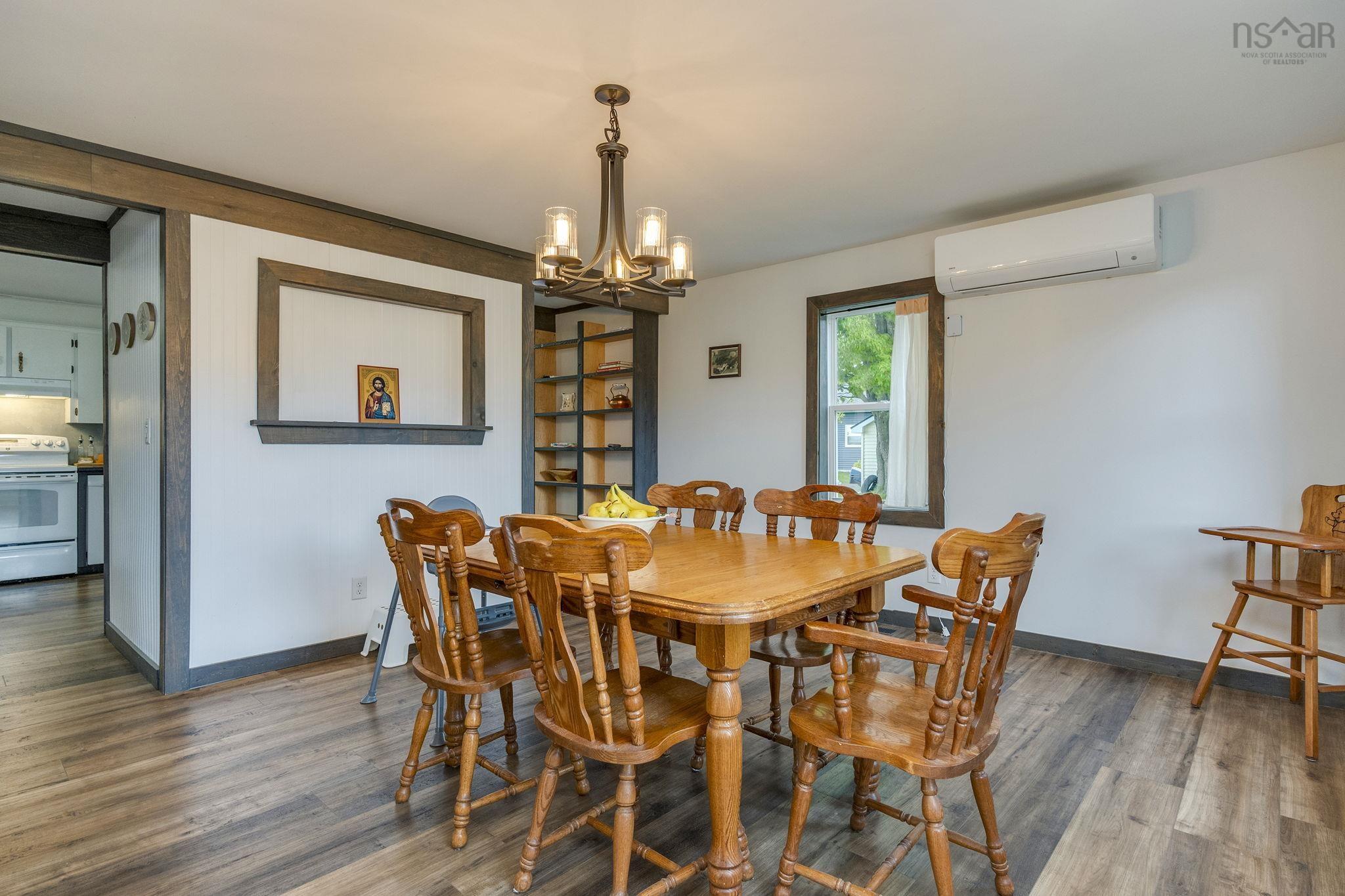$685,000.00: 4035 Highway 201, Carleton Corner