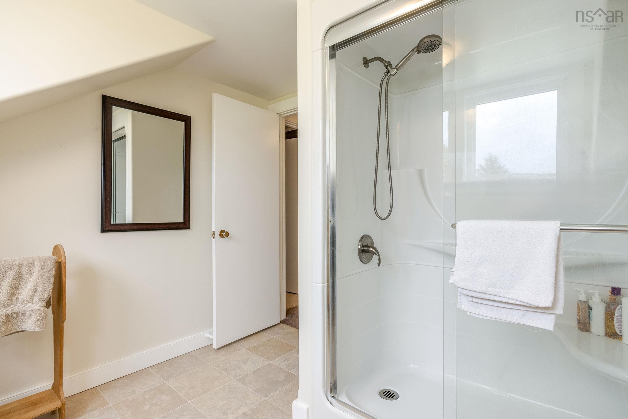$685,000.00: 4035 Highway 201, Carleton Corner