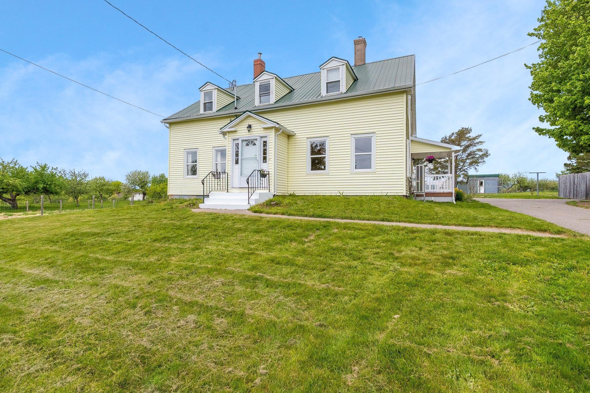 $685,000.00: 4035 Highway 201, Carleton Corner