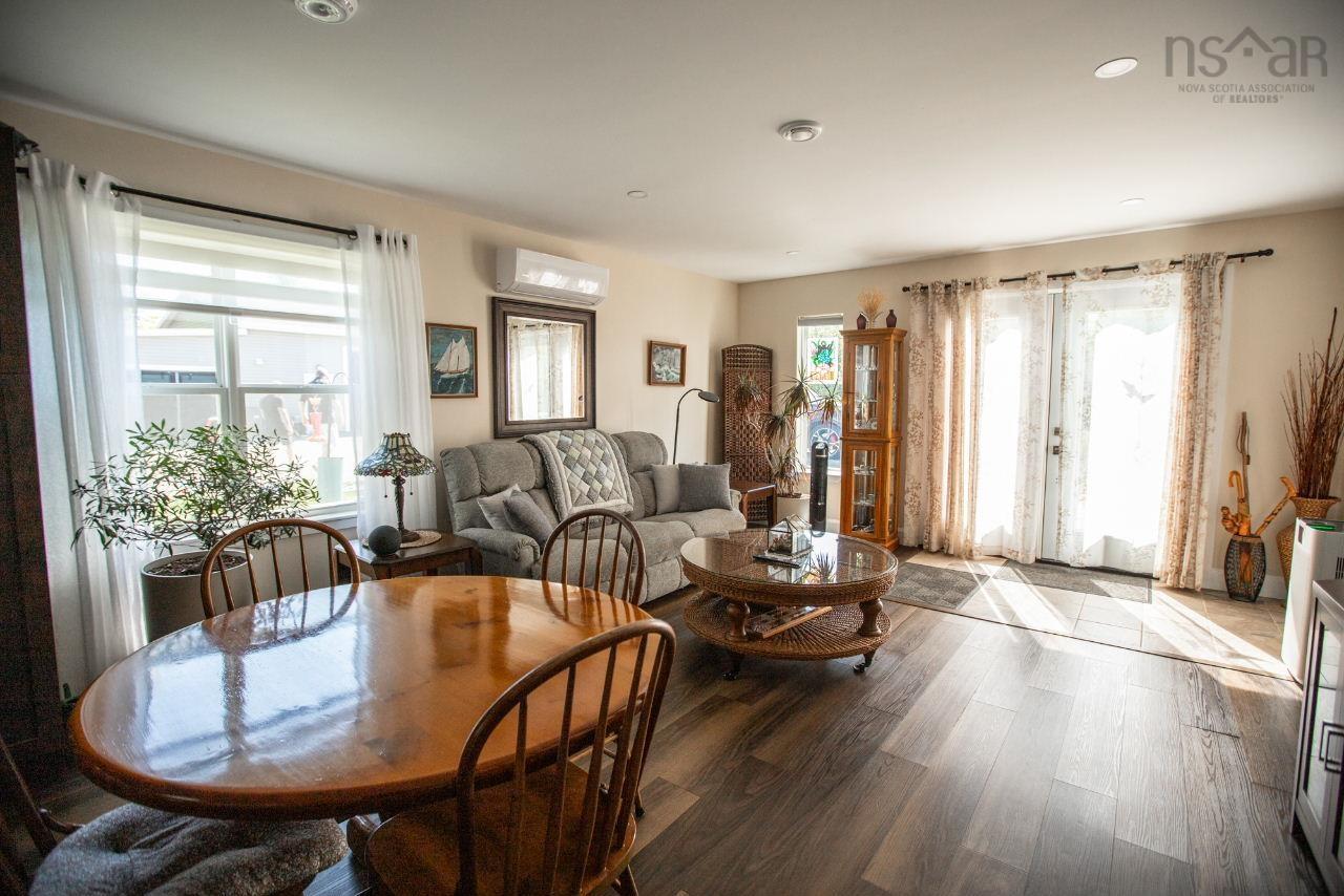 $949,900.00: 346 Lakecreast Drive, Middle Sackville