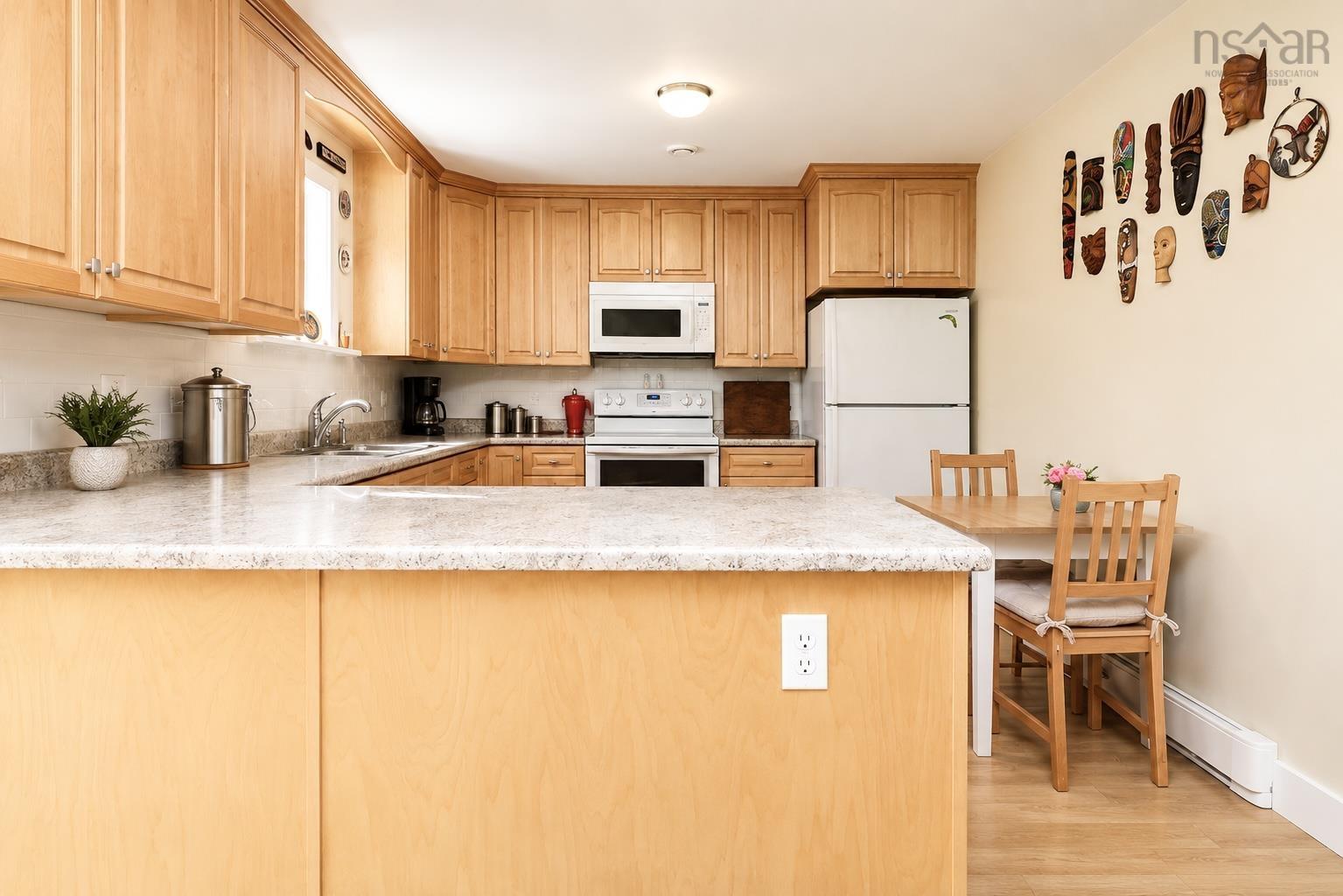 $349,900.00: 78 Whistle Stop Court, Westchester