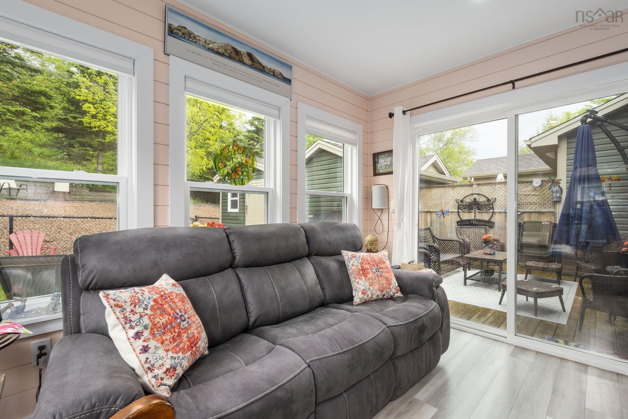 $499,900.00: 12 Edward Drive, Garlands Crossing