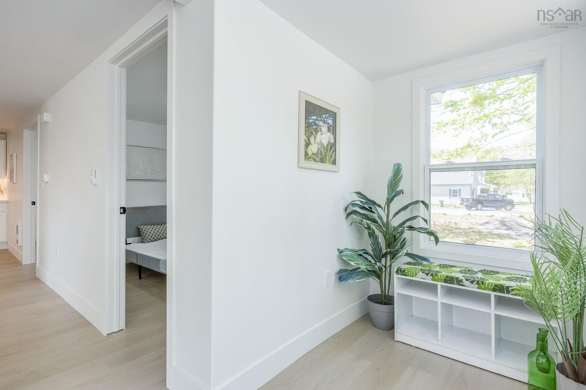 $369,000.00: 887 CAMBRIDGE Road, Cambridge