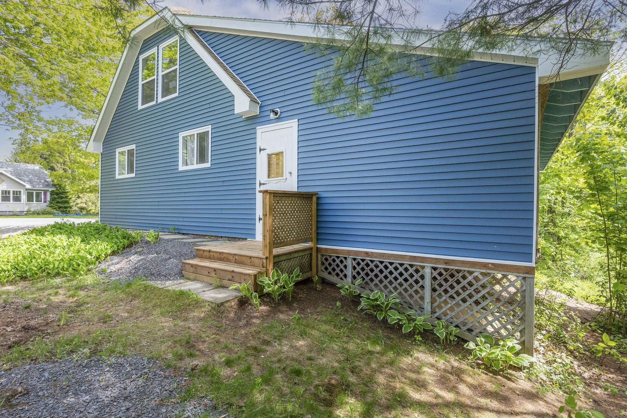 $369,000.00: 887 CAMBRIDGE Road, Cambridge