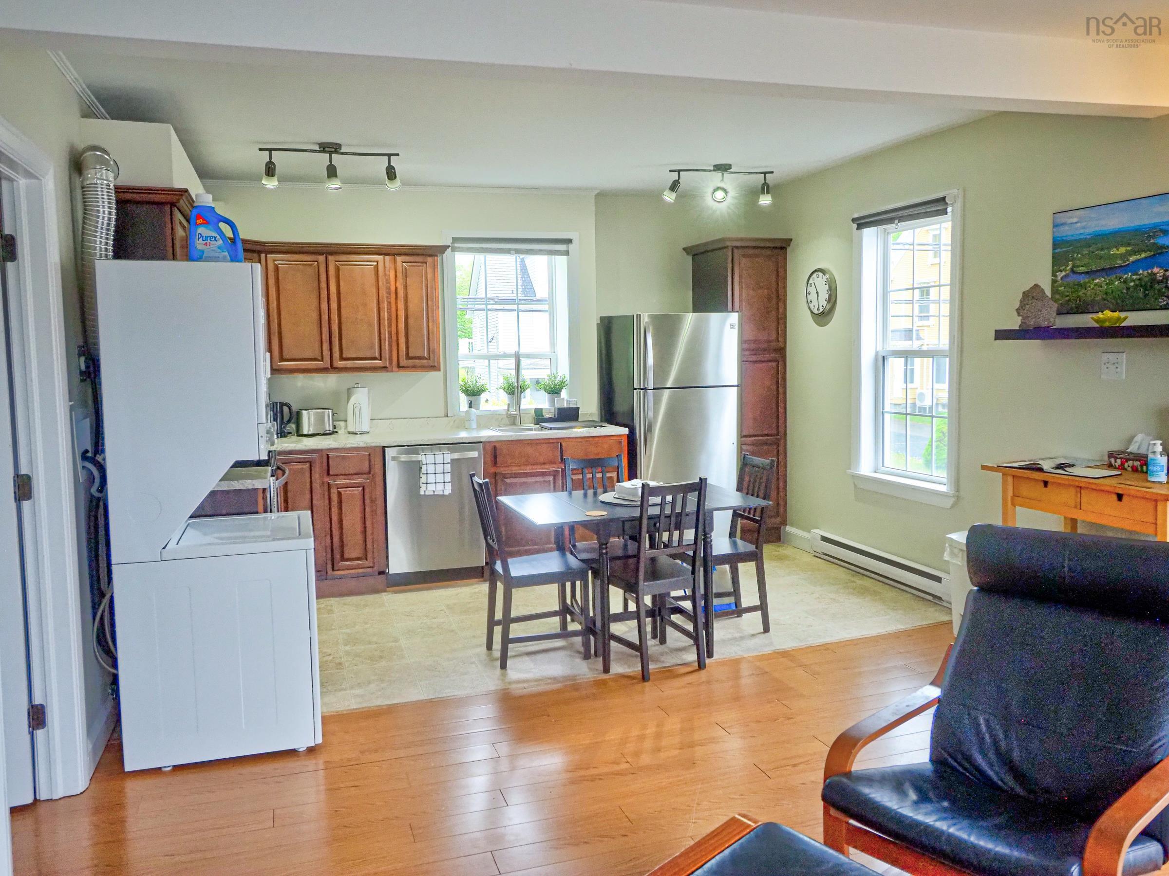 $2,399,000.00: 617, 619 & 621 Main Street, Mahone Bay