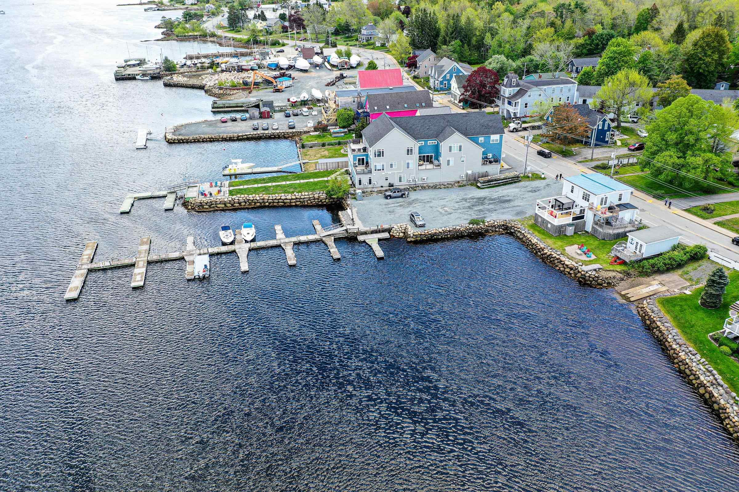 $2,399,000.00: 617, 619 & 621 Main Street, Mahone Bay