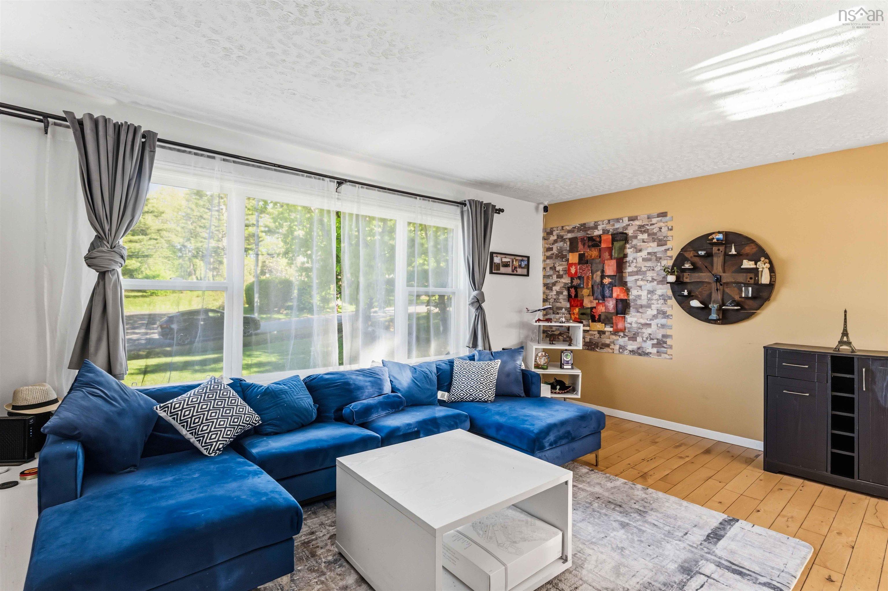 $399,000.00: 48 Dow Road, New Minas