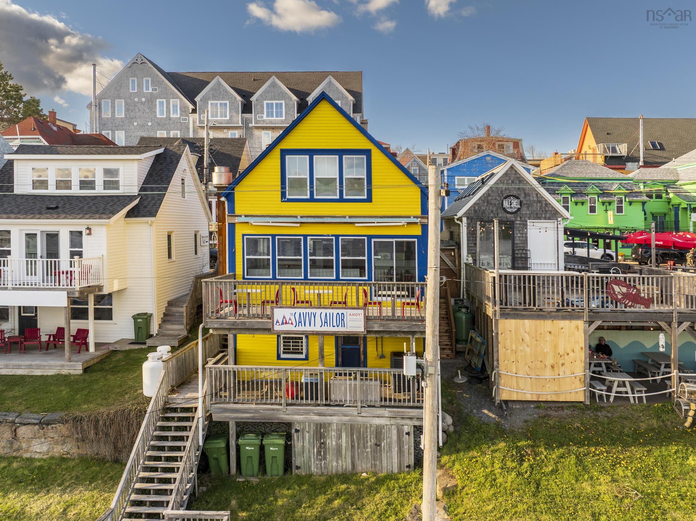 $975,000.00: 100 Montague Street, Lunenburg