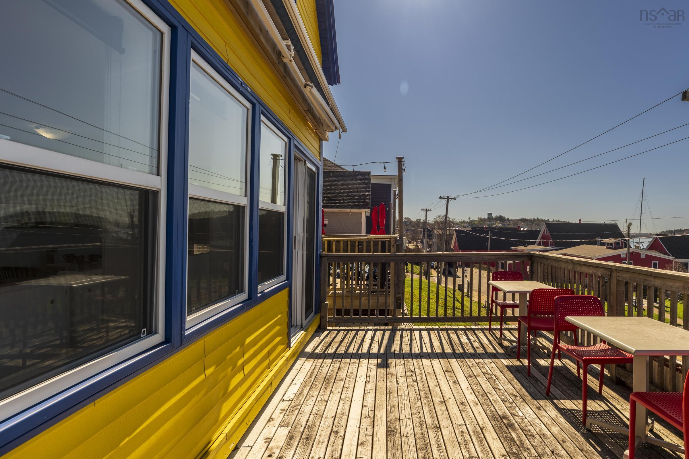 $975,000.00: 100 Montague Street, Lunenburg