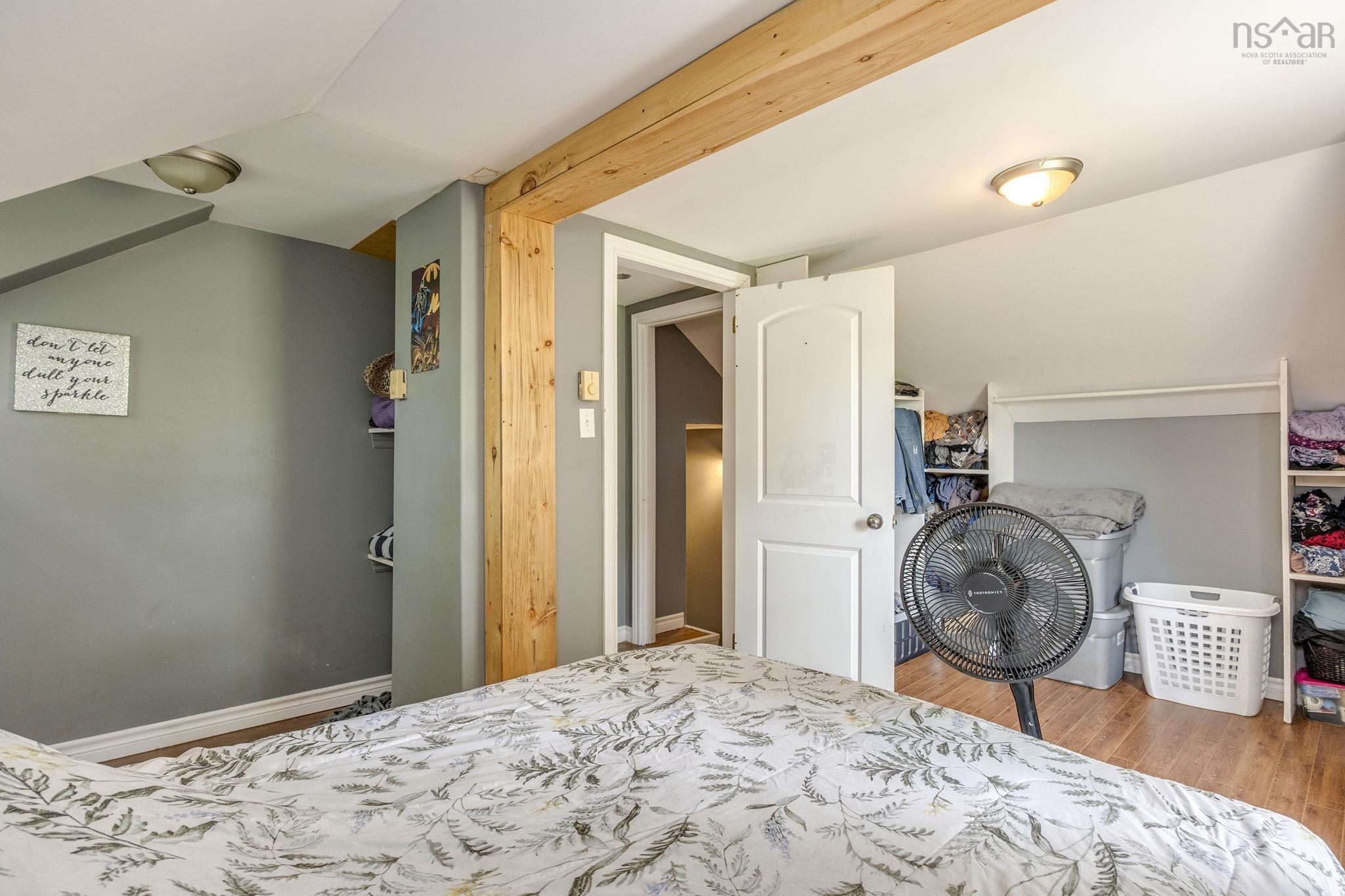 $325,000.00: 623 Main Street, Lawrencetown