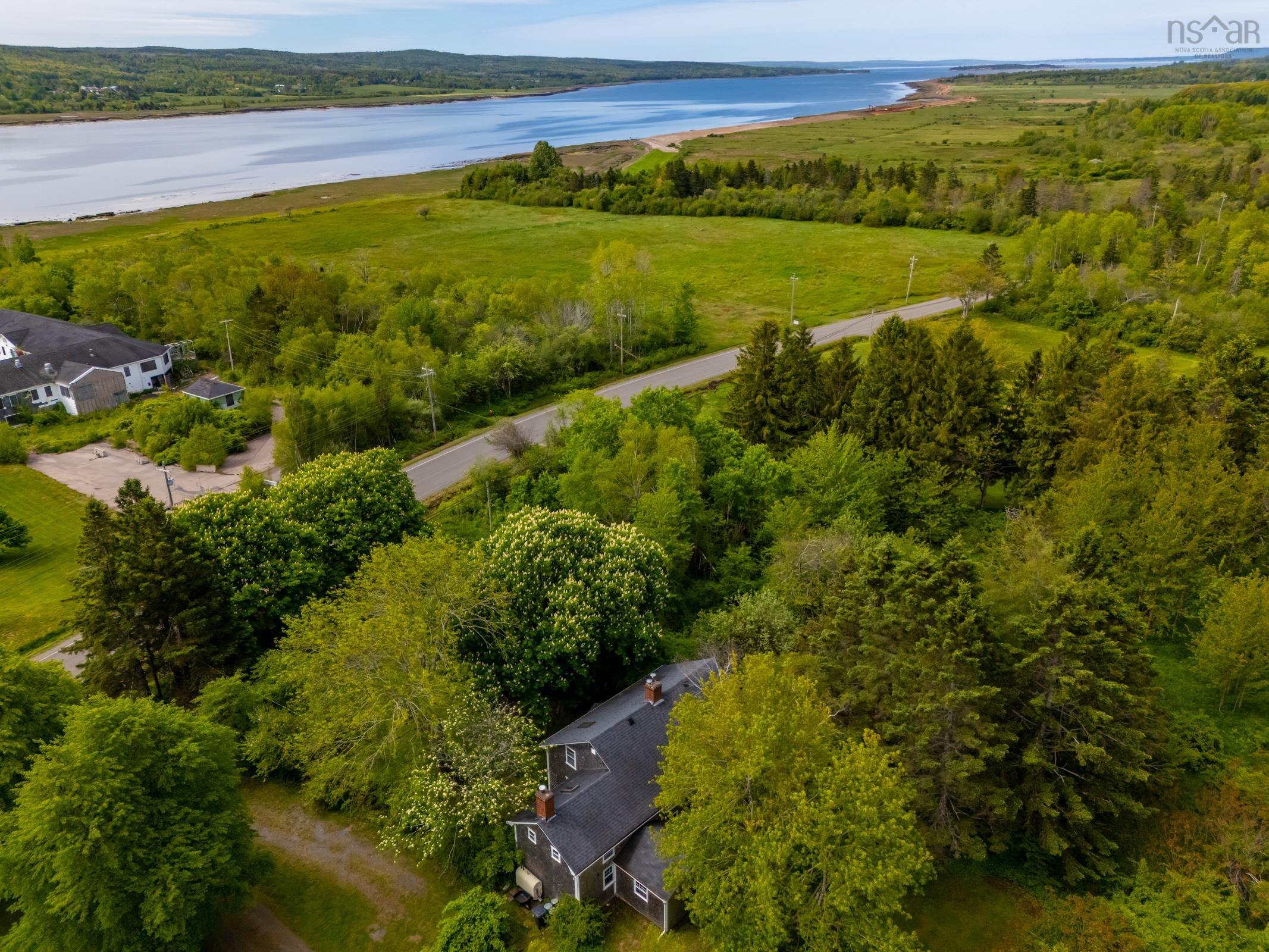 $399,000.00: 5043 Granville Road, Granville Ferry