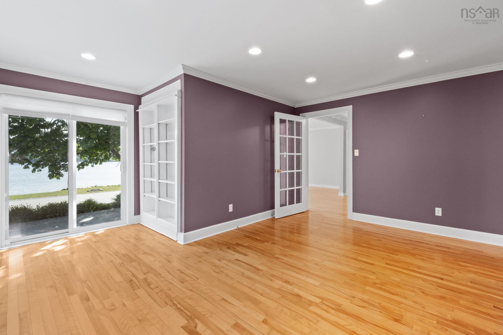 $849,900.00: 4648 332 Highway, East Lahave