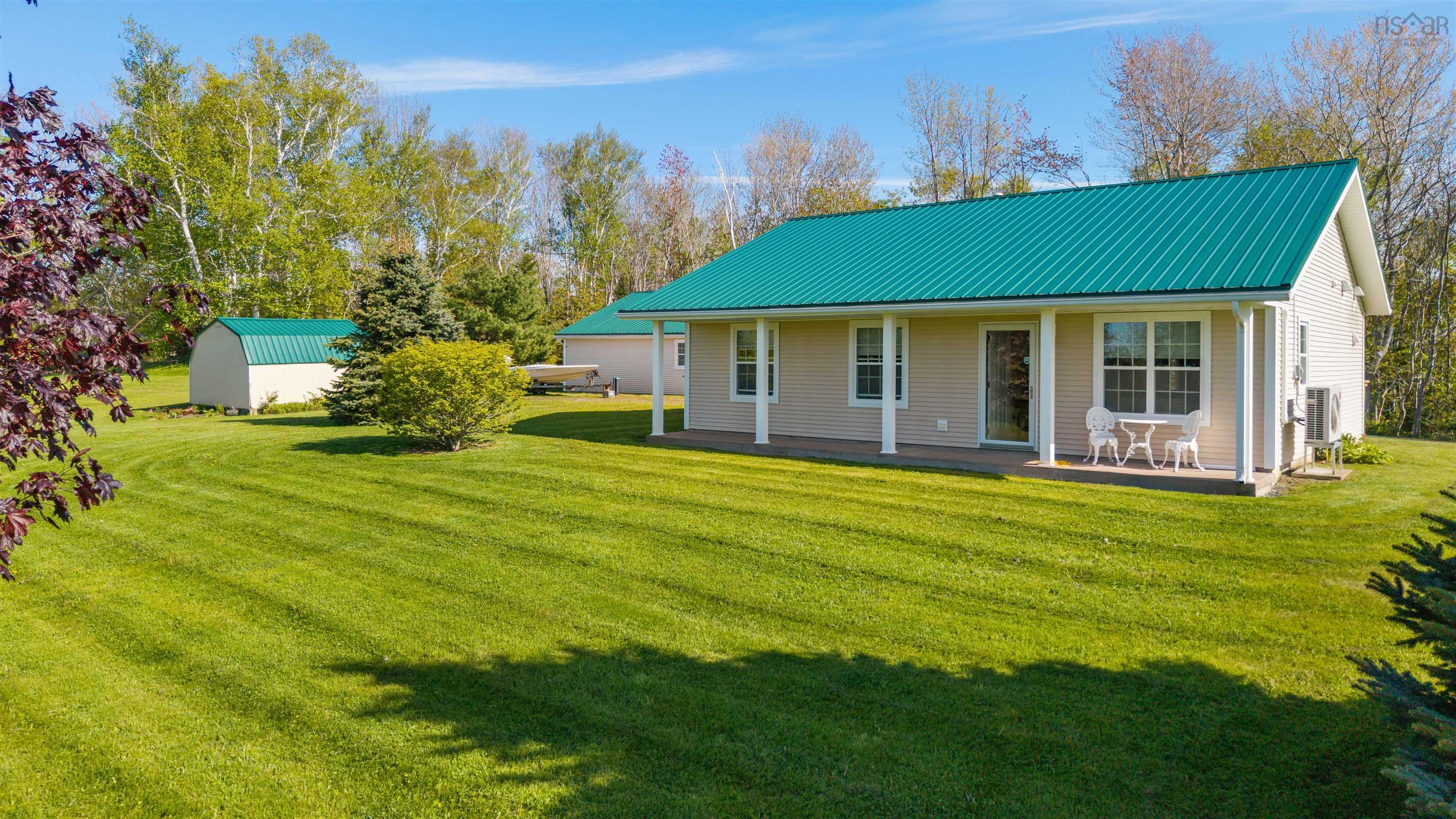 $474,999.00: 5338 Little Harbour Road, Little Harbour