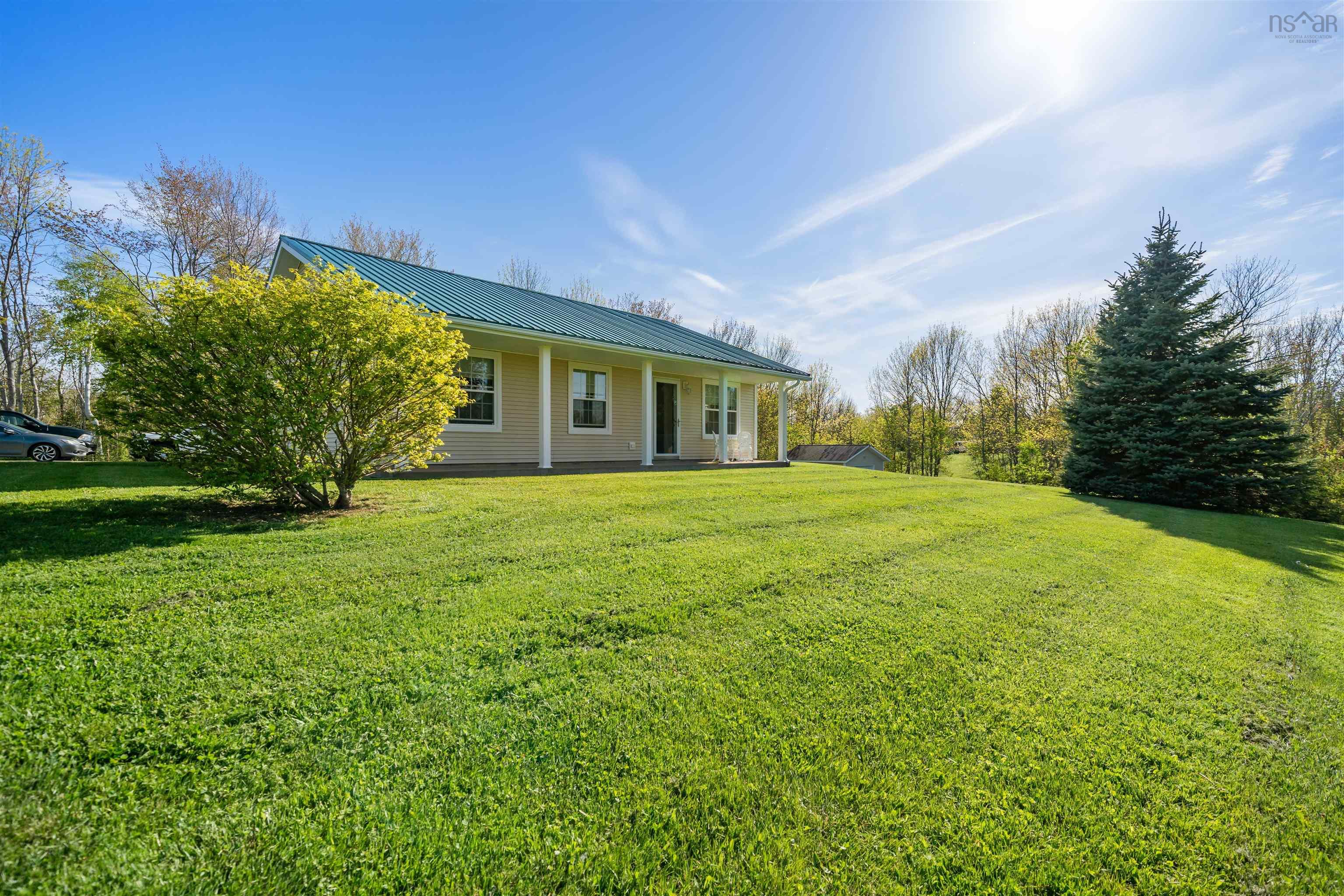 $474,999.00: 5338 Little Harbour Road, Little Harbour