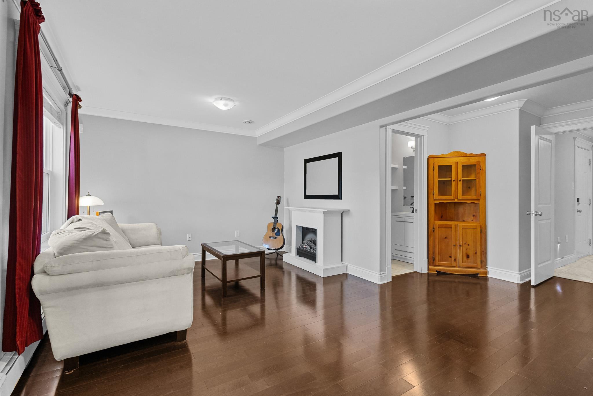 $625,000.00: 24 Bosun Run, Halifax