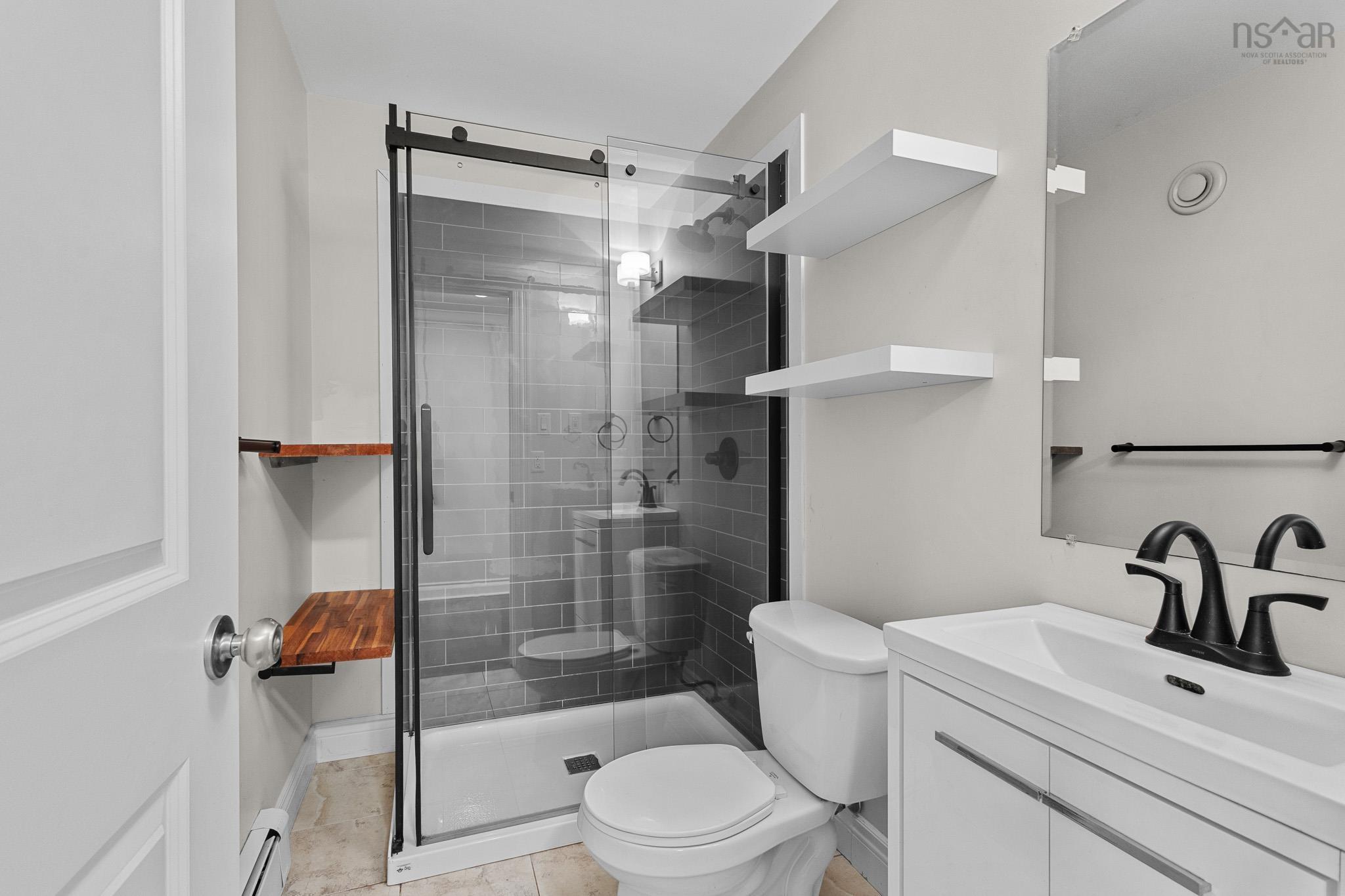 $625,000.00: 24 Bosun Run, Halifax