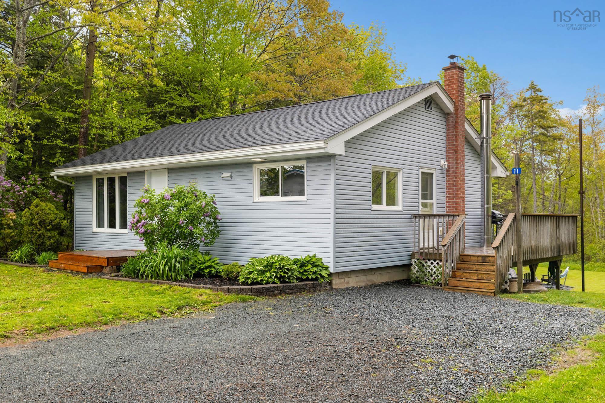 $469,900.00: 11 Parkview Drive, Oakfield