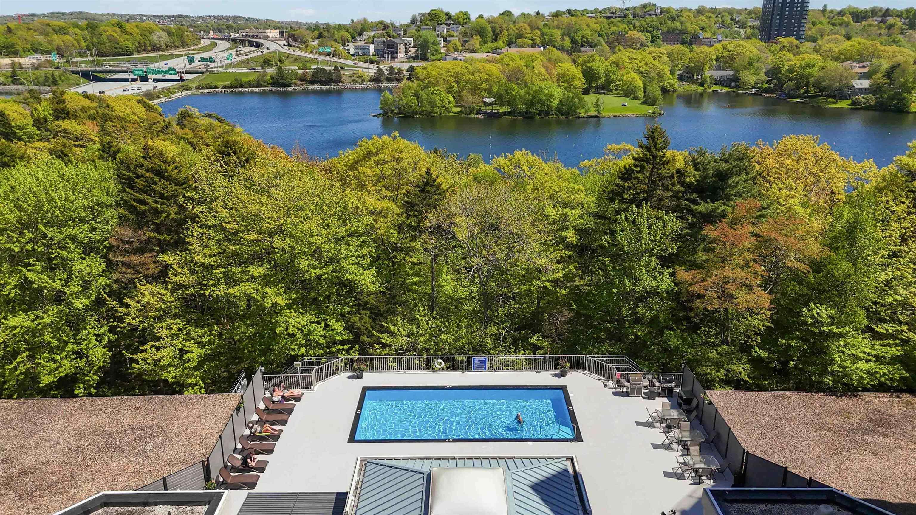$525,000.00: 608 30 Brookdale Crescent, Dartmouth