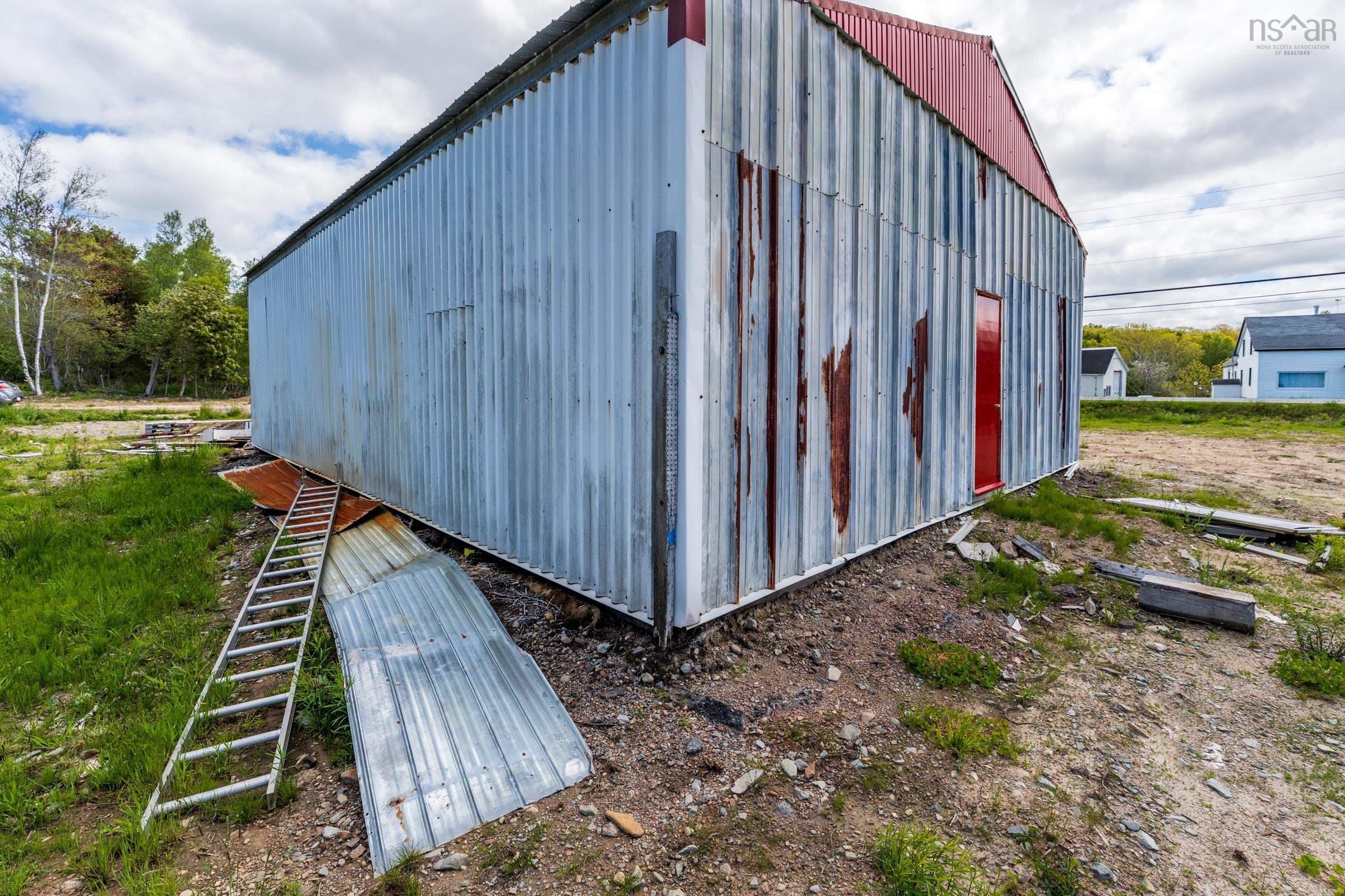 $149,000.00: 6173 Highway 101, Ashmore