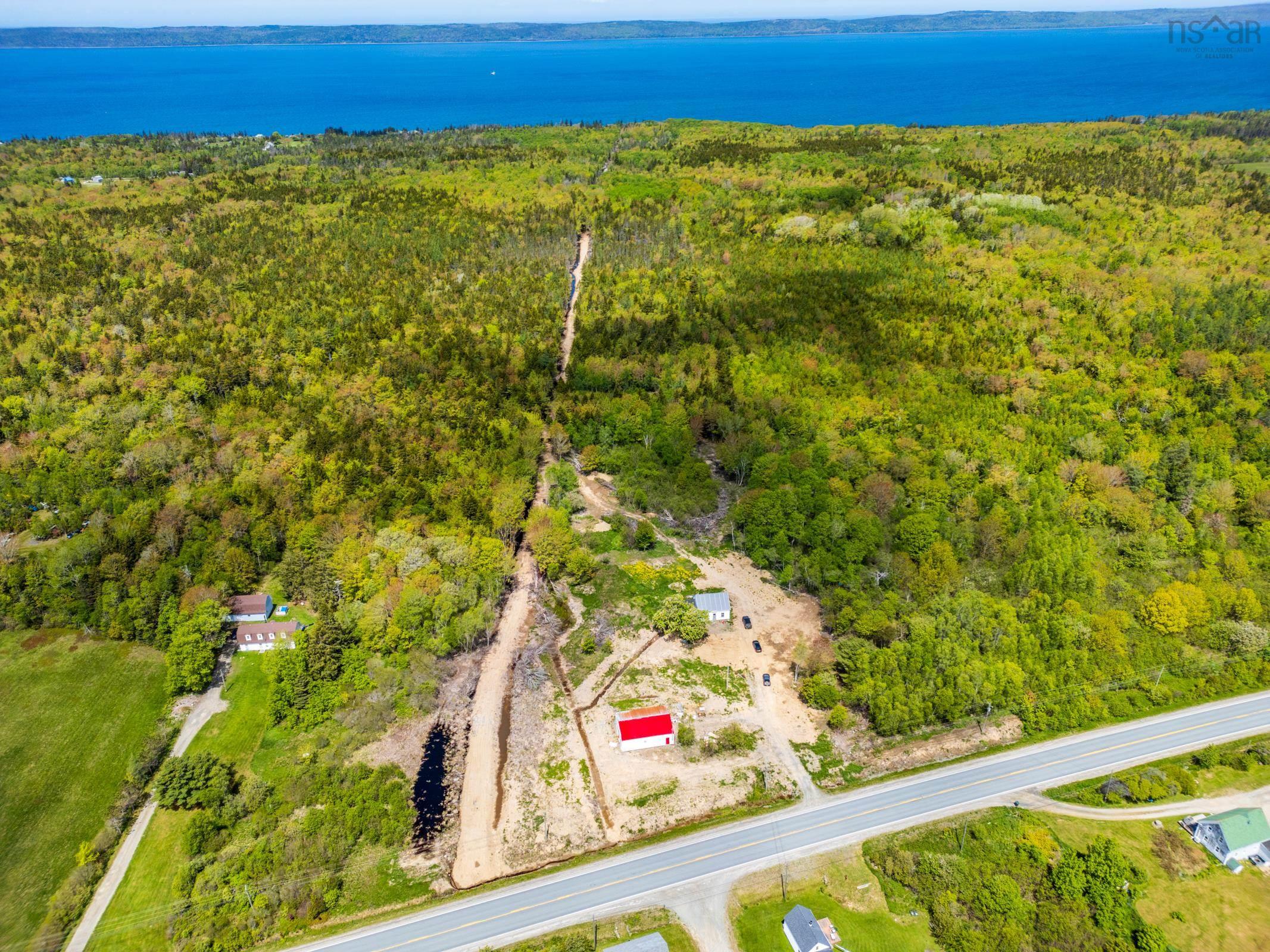 $149,000.00: 6173 Highway 101, Ashmore