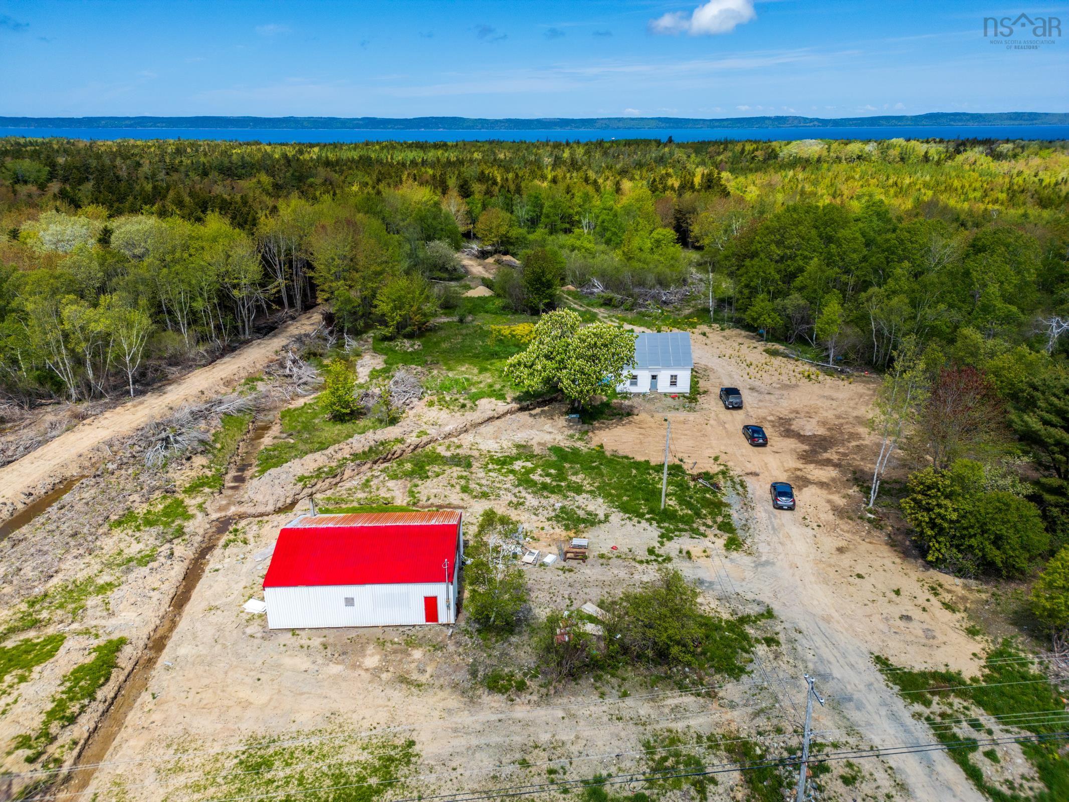 $149,000.00: 6173 Highway 101, Ashmore