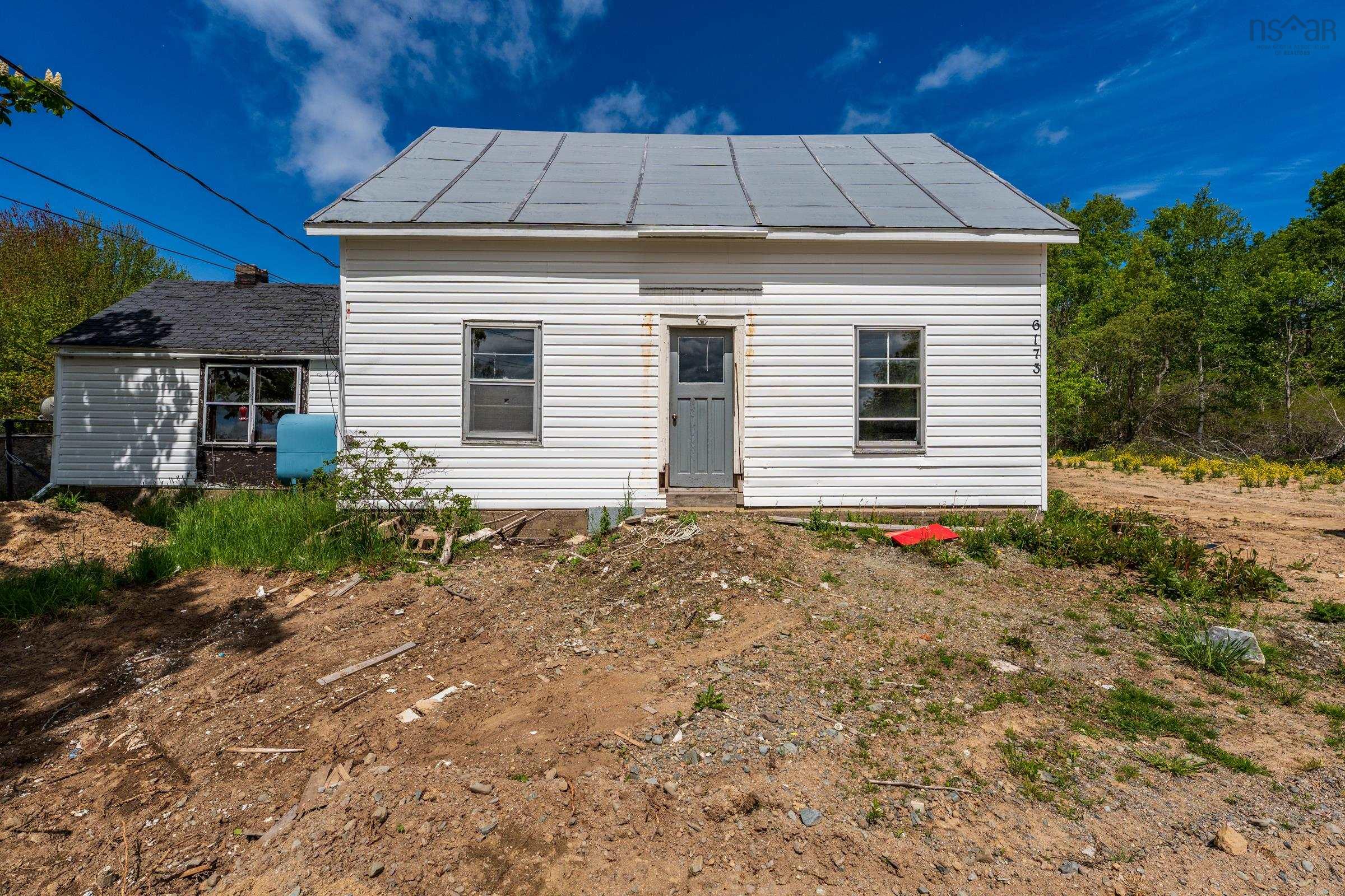 $149,000.00: 6173 Highway 101, Ashmore
