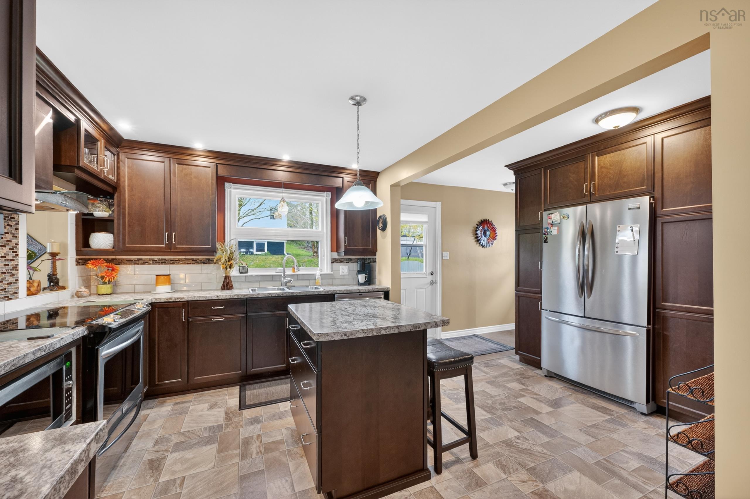 $499,900.00: 118 Green Acres Drive, Sydney River